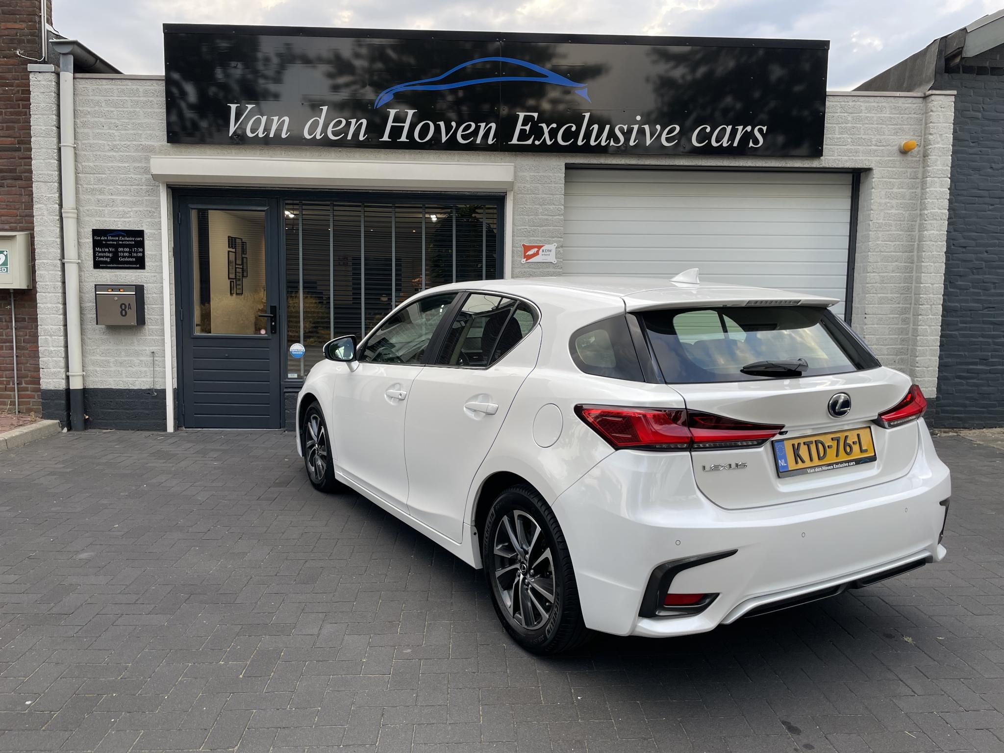 Foto van Lexus CT