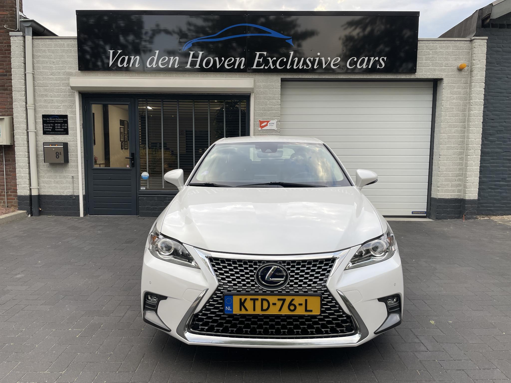 Foto van Lexus CT