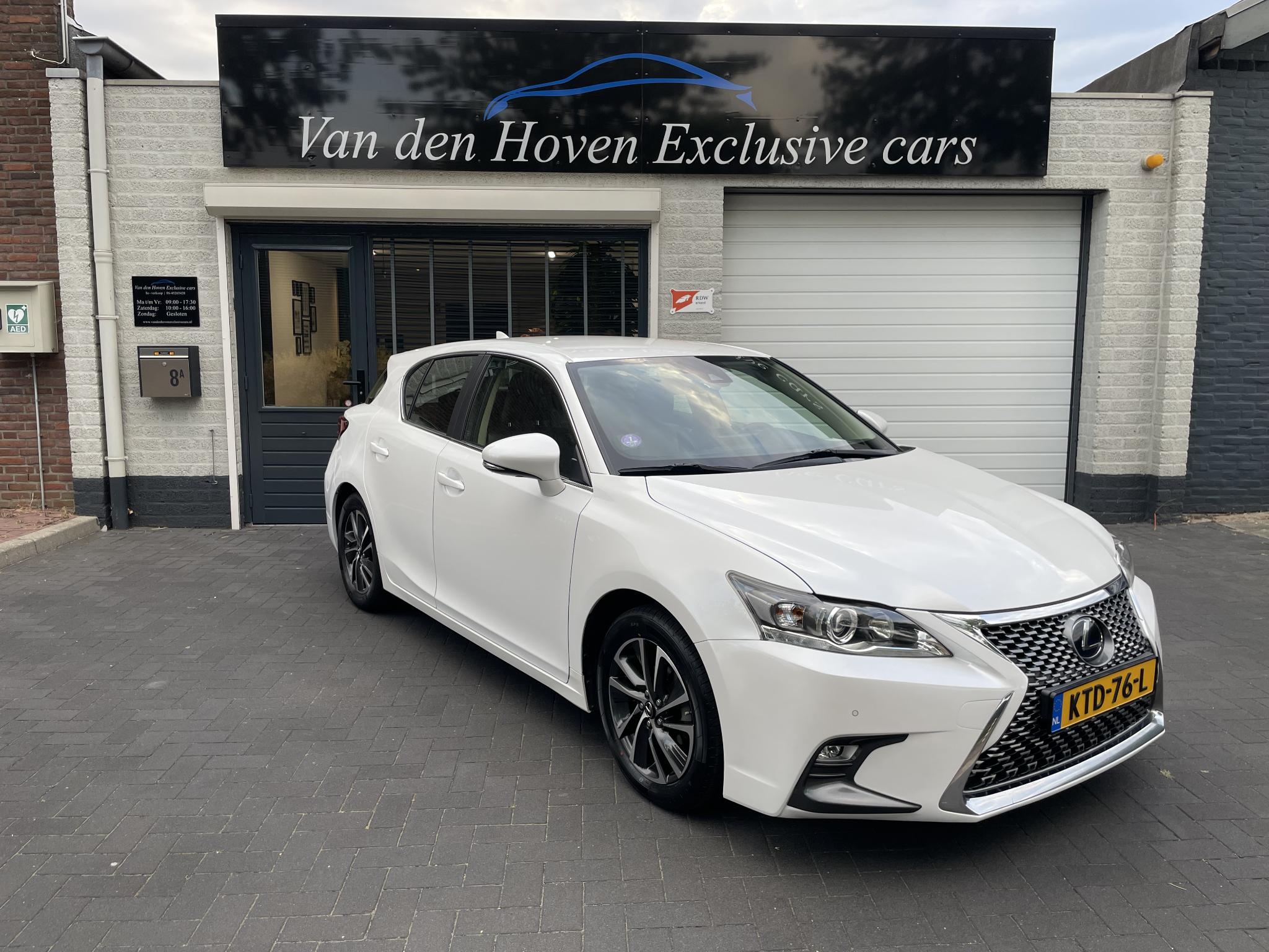 Foto van Lexus CT