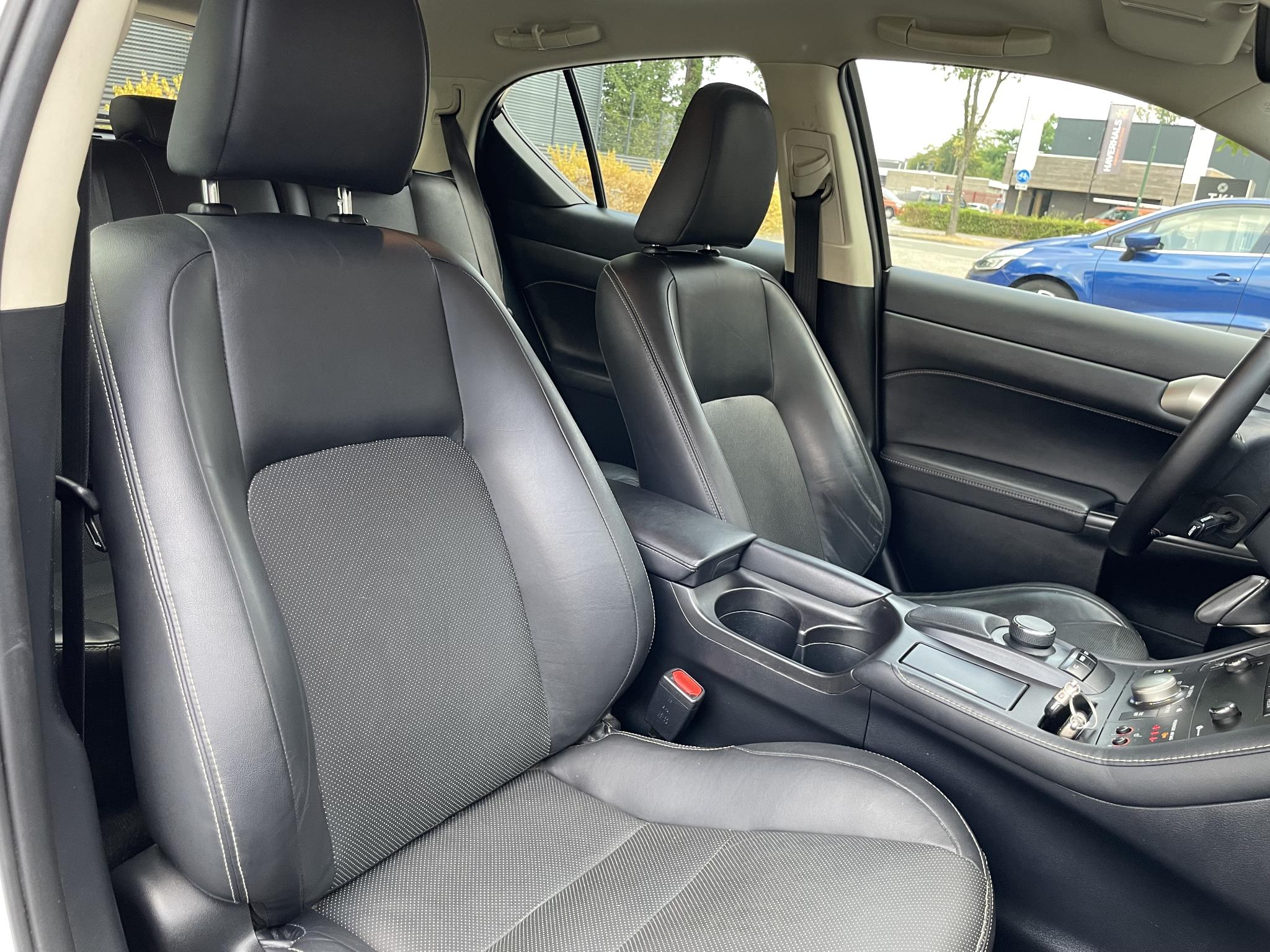 Foto van Lexus CT