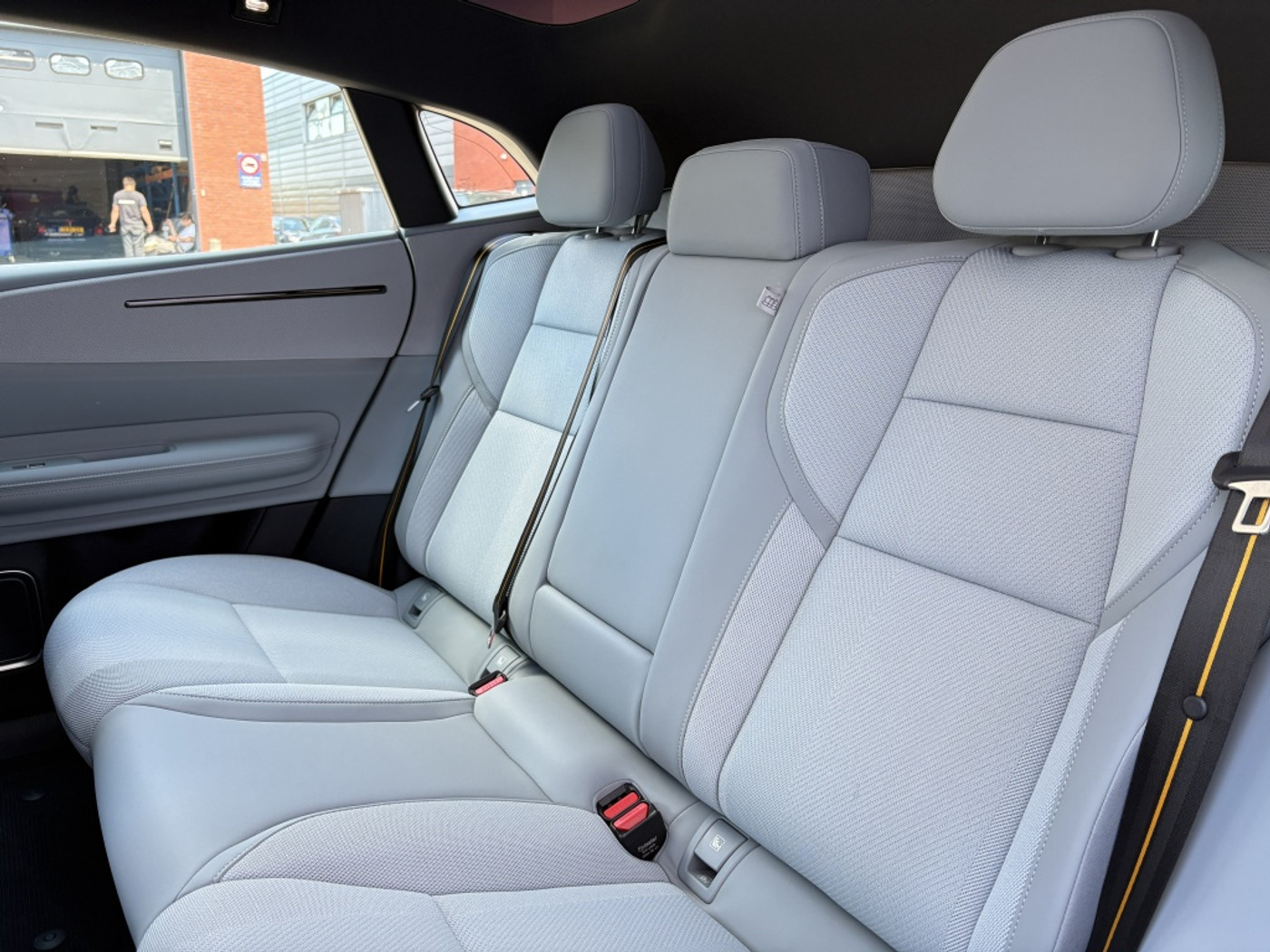 Foto van Polestar 4