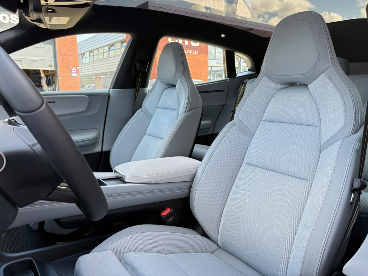 Foto van Polestar 4