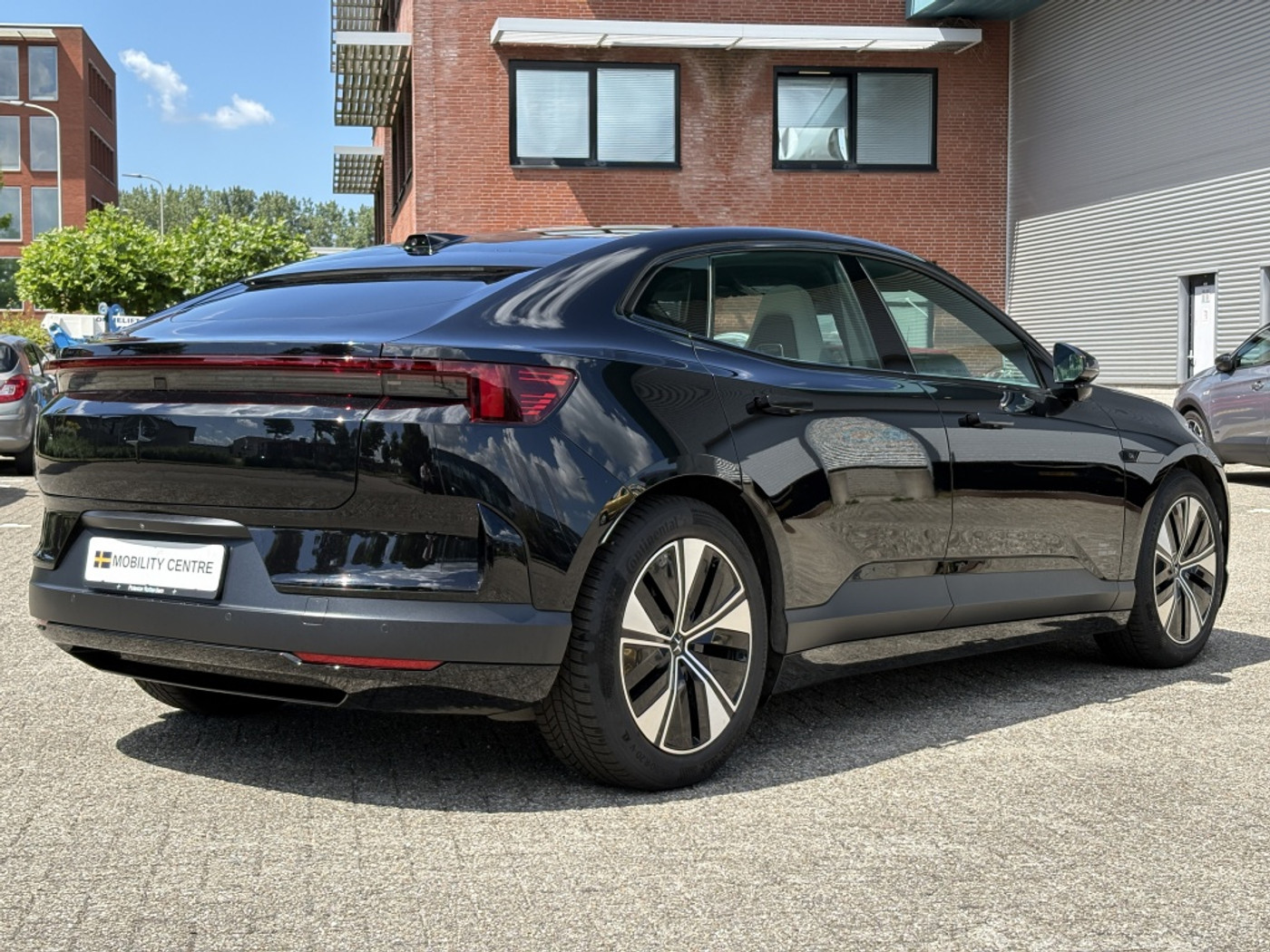 Foto van Polestar 4