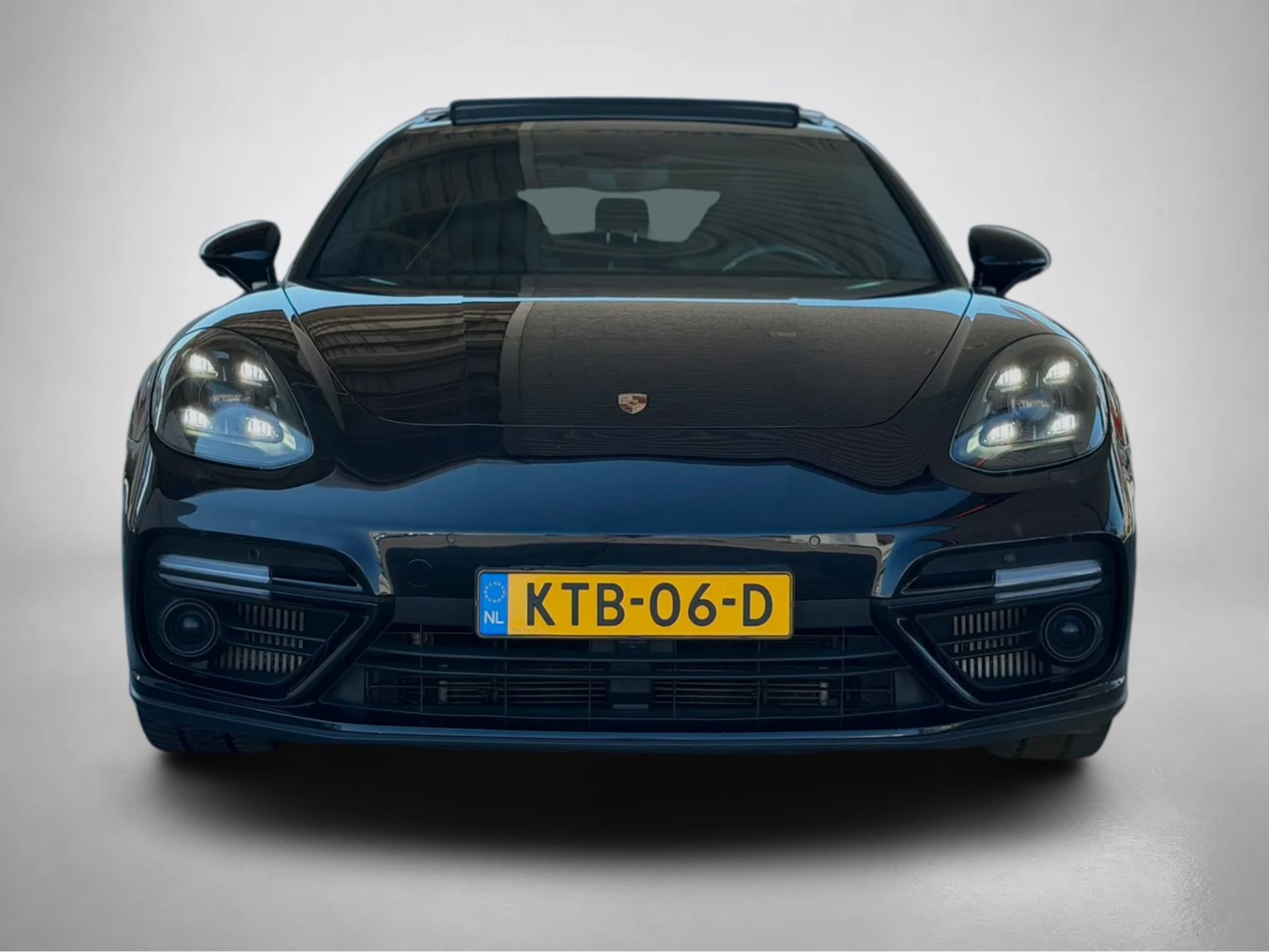 Foto van Porsche Panamera Sport Turismo