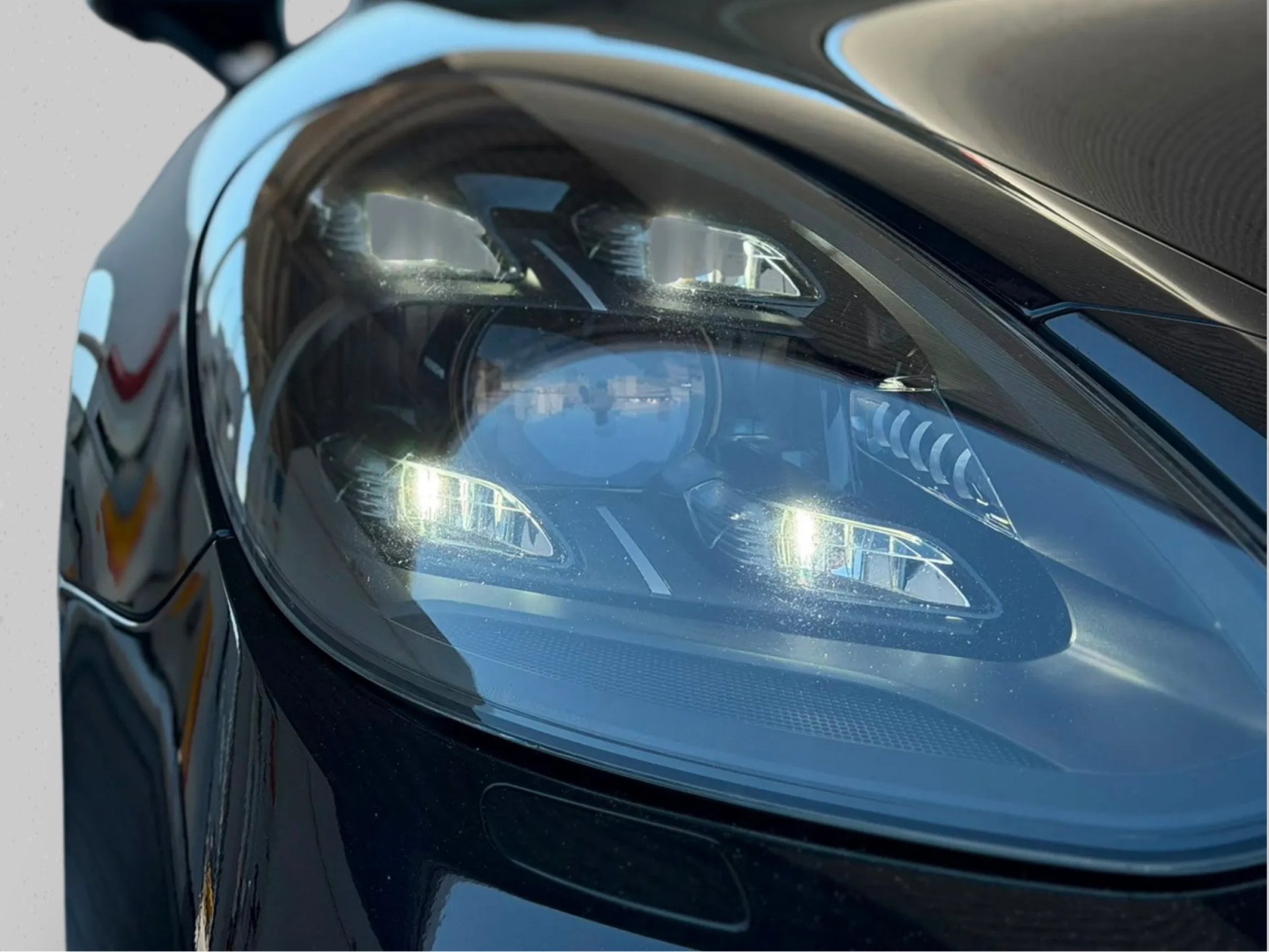 Foto van Porsche Panamera Sport Turismo