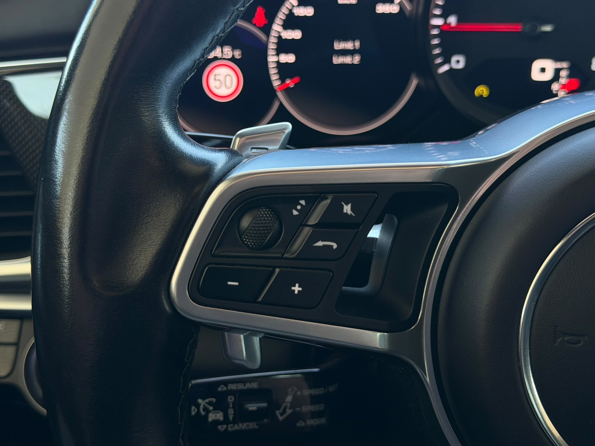 Foto van Porsche Panamera Sport Turismo