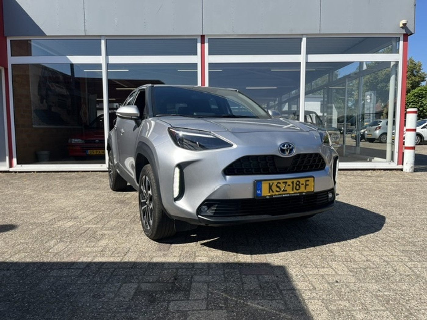 Toyota Yaris Cross 1.5 Hybrid Team D 2022 - voorkant