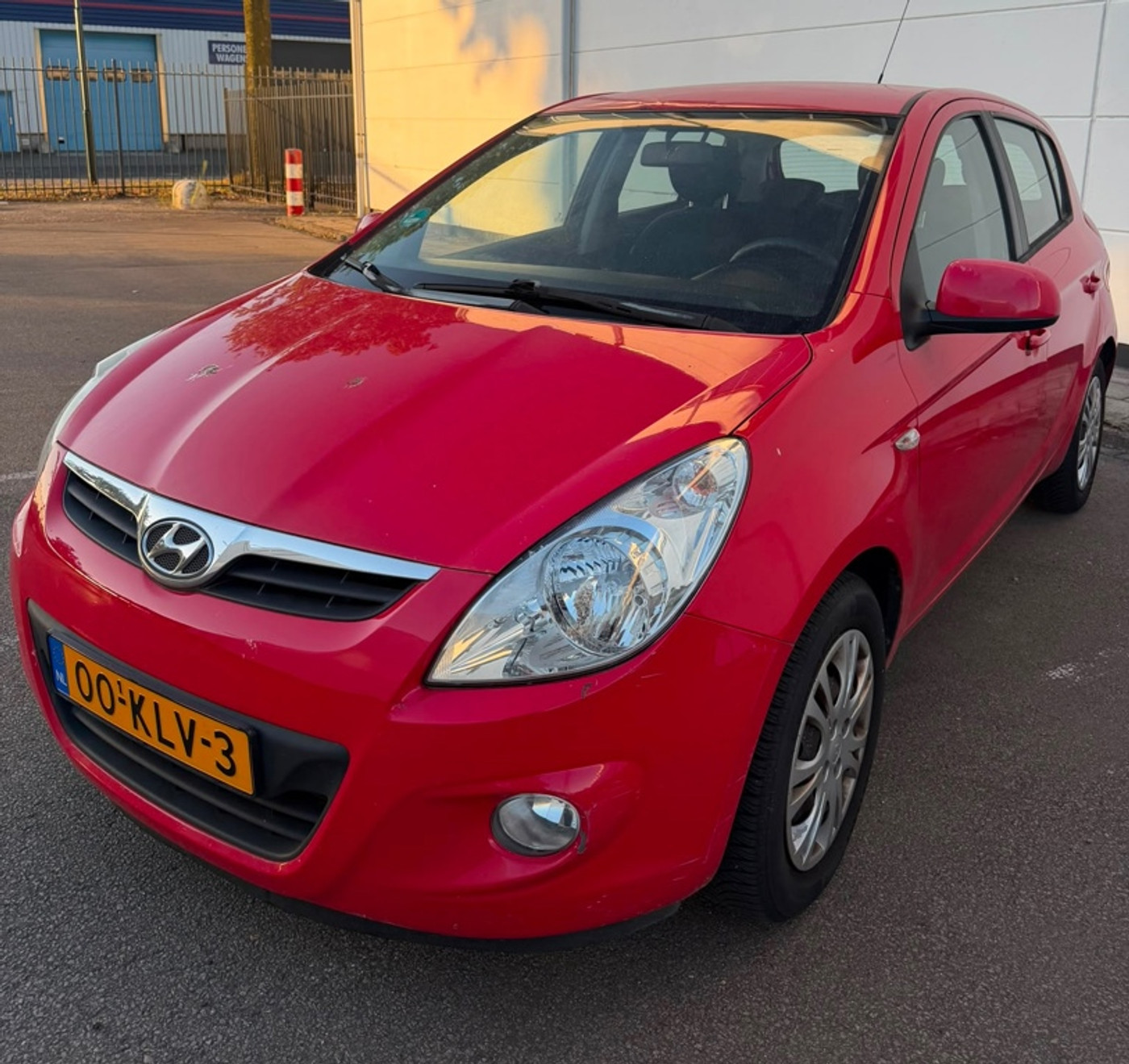 Hyundai I20 1.2i DynamicVersion Nap Airco 02-01-2027 APK 2010 - voorkant