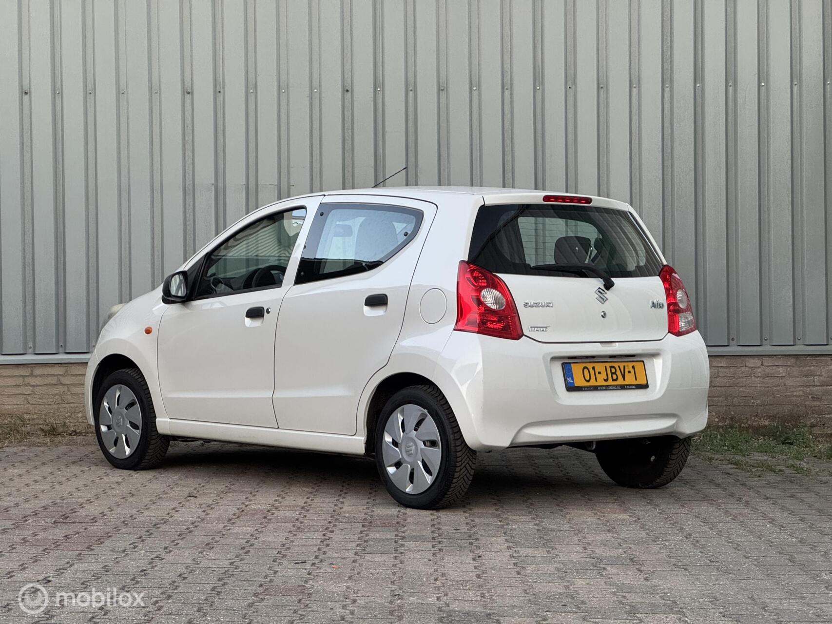 Foto van Suzuki Alto