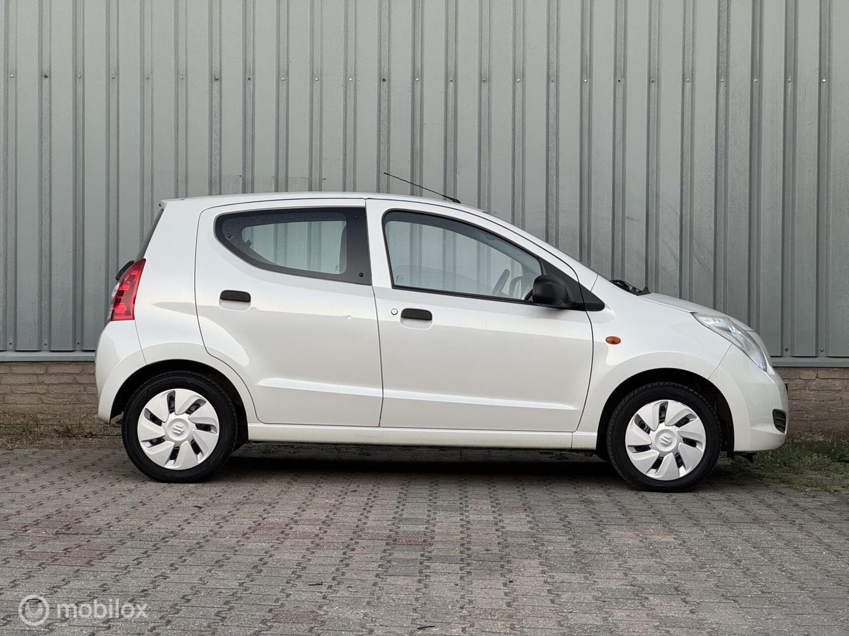 Foto van Suzuki Alto