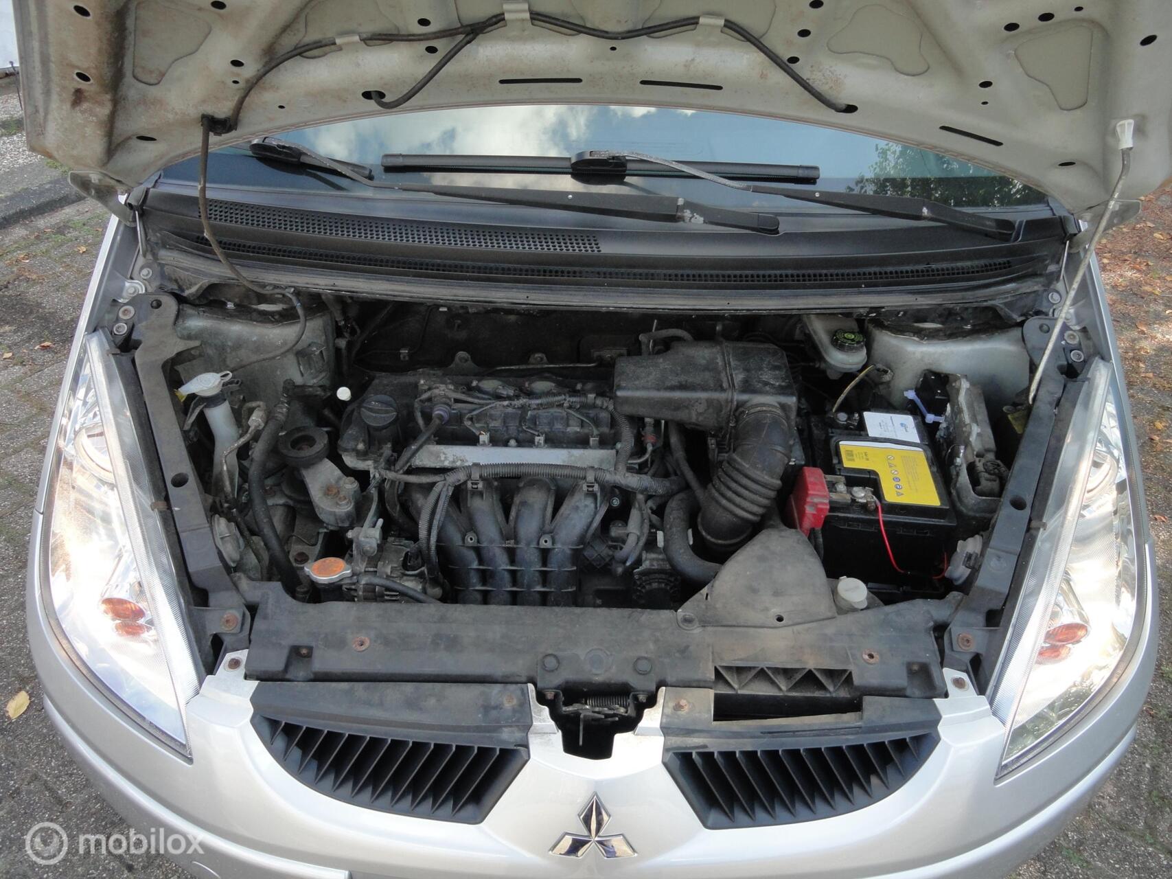 Foto van Mitsubishi Mitsubishi Colt