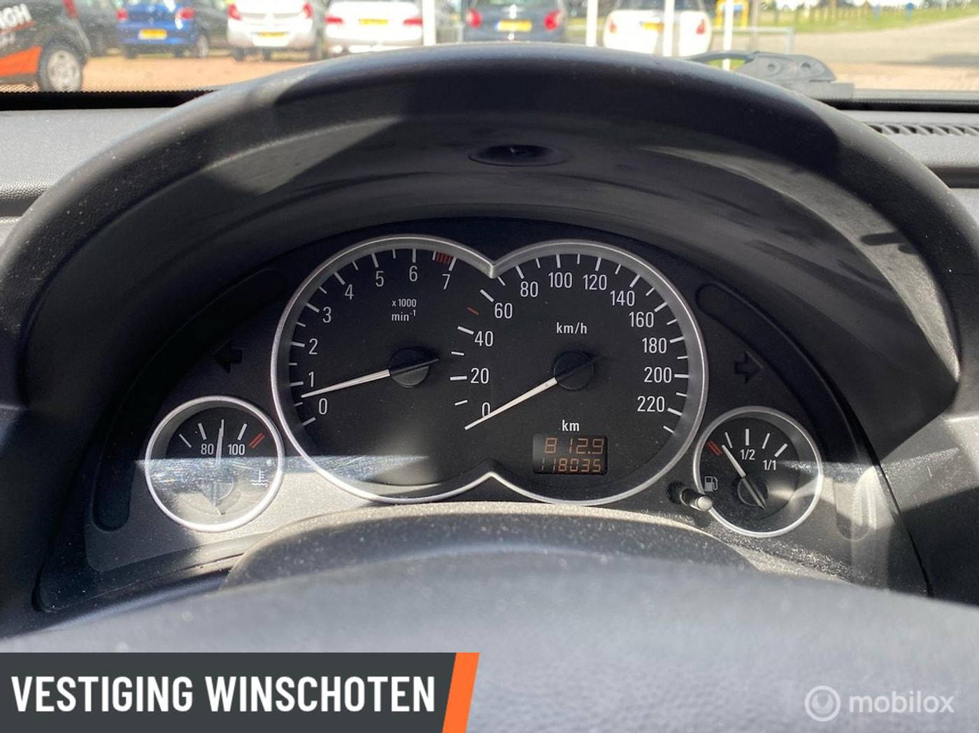 Foto van Opel Tigra