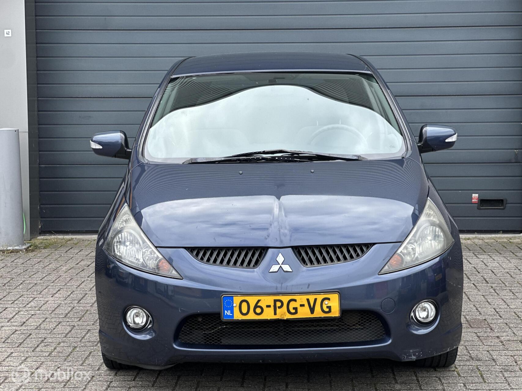 Foto van Mitsubishi Mitsubishi Grandis