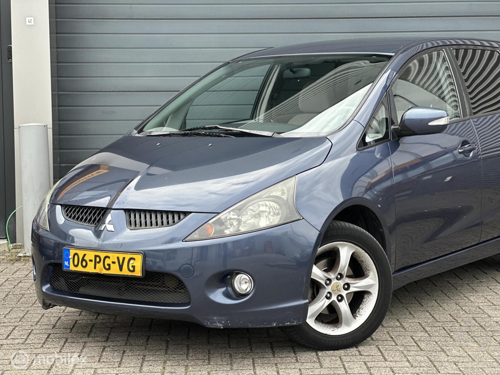 Foto van Mitsubishi Mitsubishi Grandis