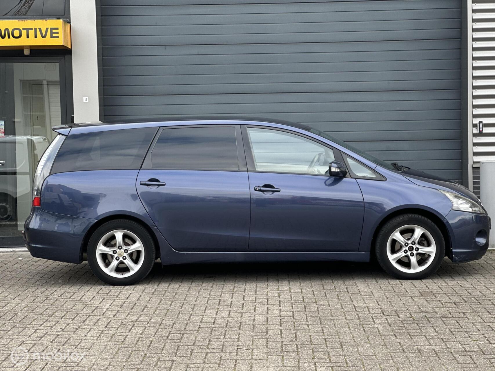 Foto van Mitsubishi Mitsubishi Grandis