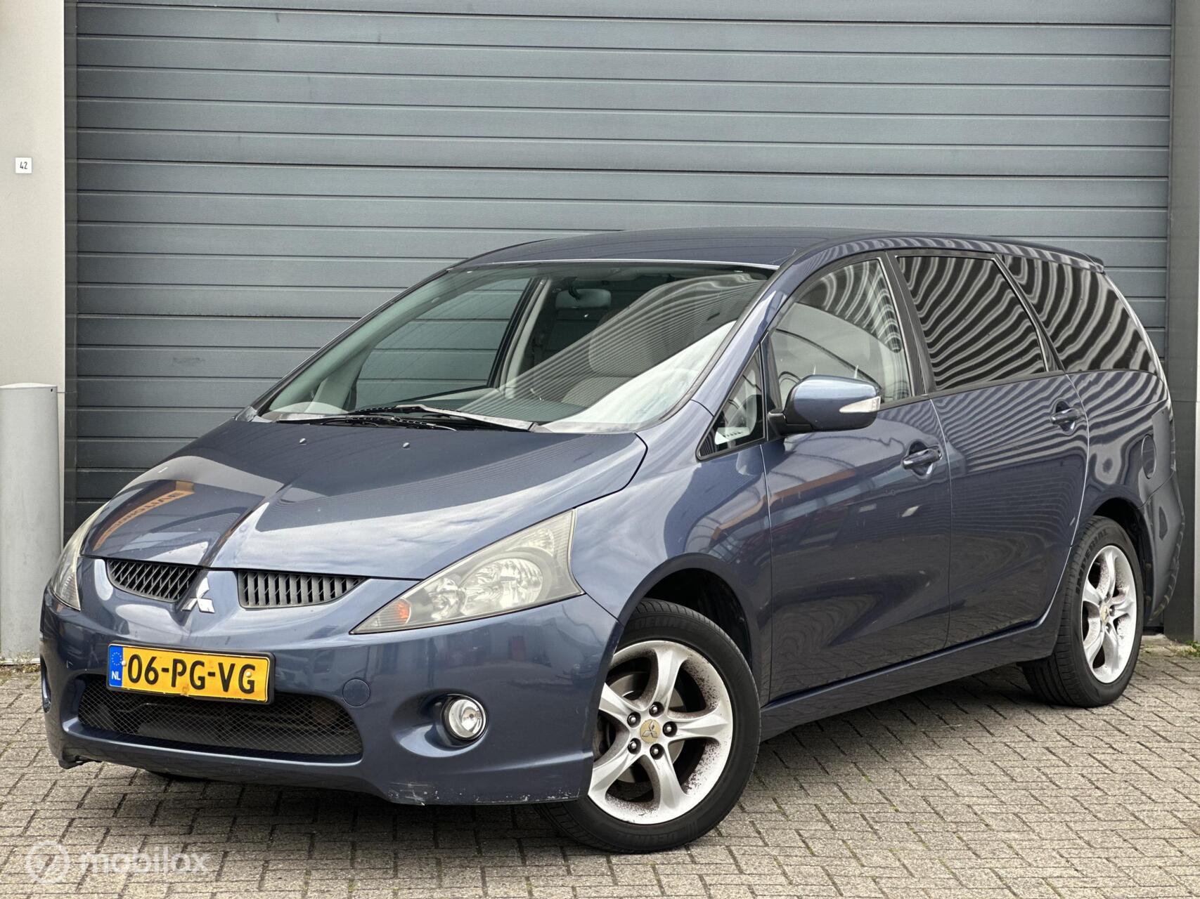 Mitsubishi Mitsubishi Grandis 2.4-16V Intense 6p | Airco | 2004 - voorkant