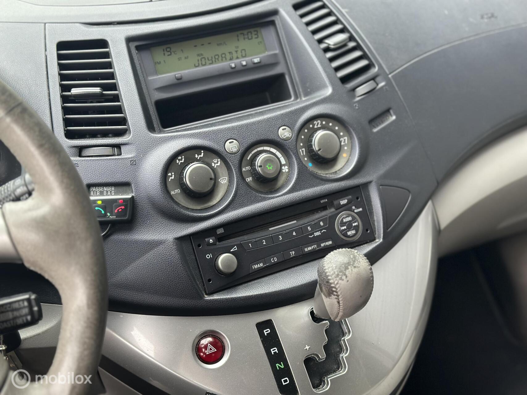 Foto van Mitsubishi Mitsubishi Grandis