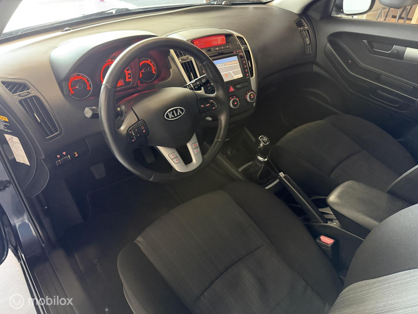 Foto van Kia Cee D