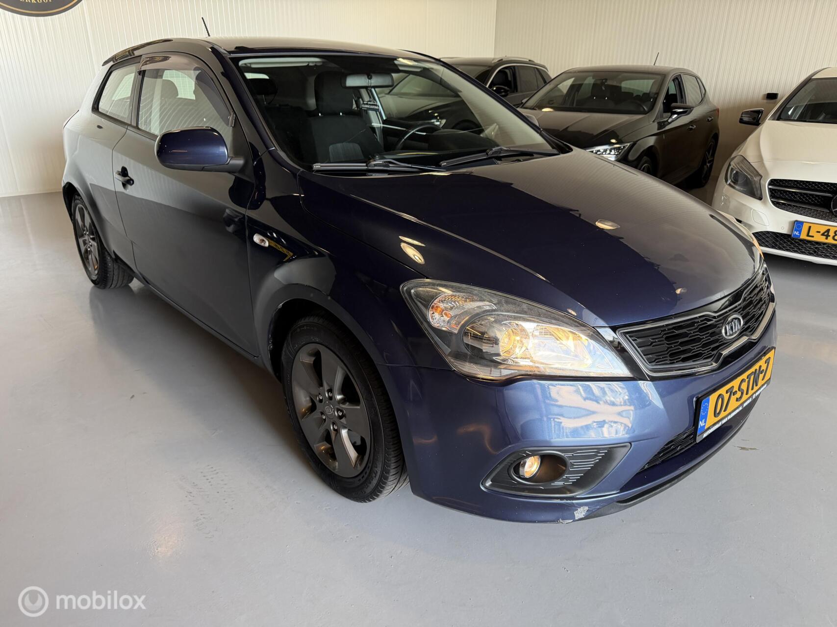Foto van Kia Cee D