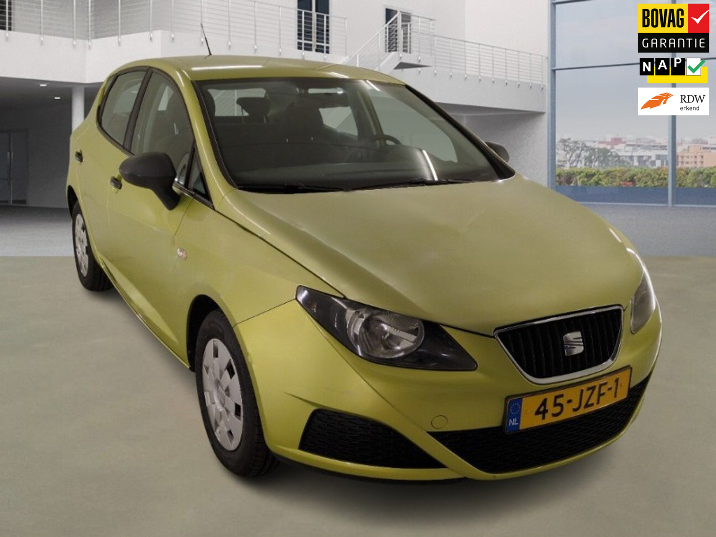 Seat Ibiza 1.2 Club 1e Eigenaar 71.000 km +NAP NL-auto 2009 - voorkant