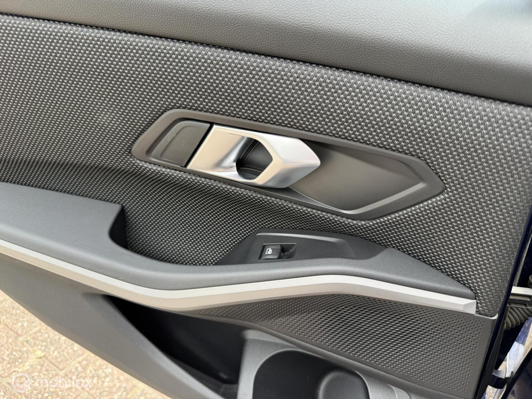 Foto van BMW 320i