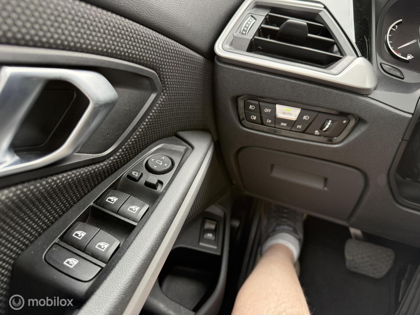 Foto van BMW 320i