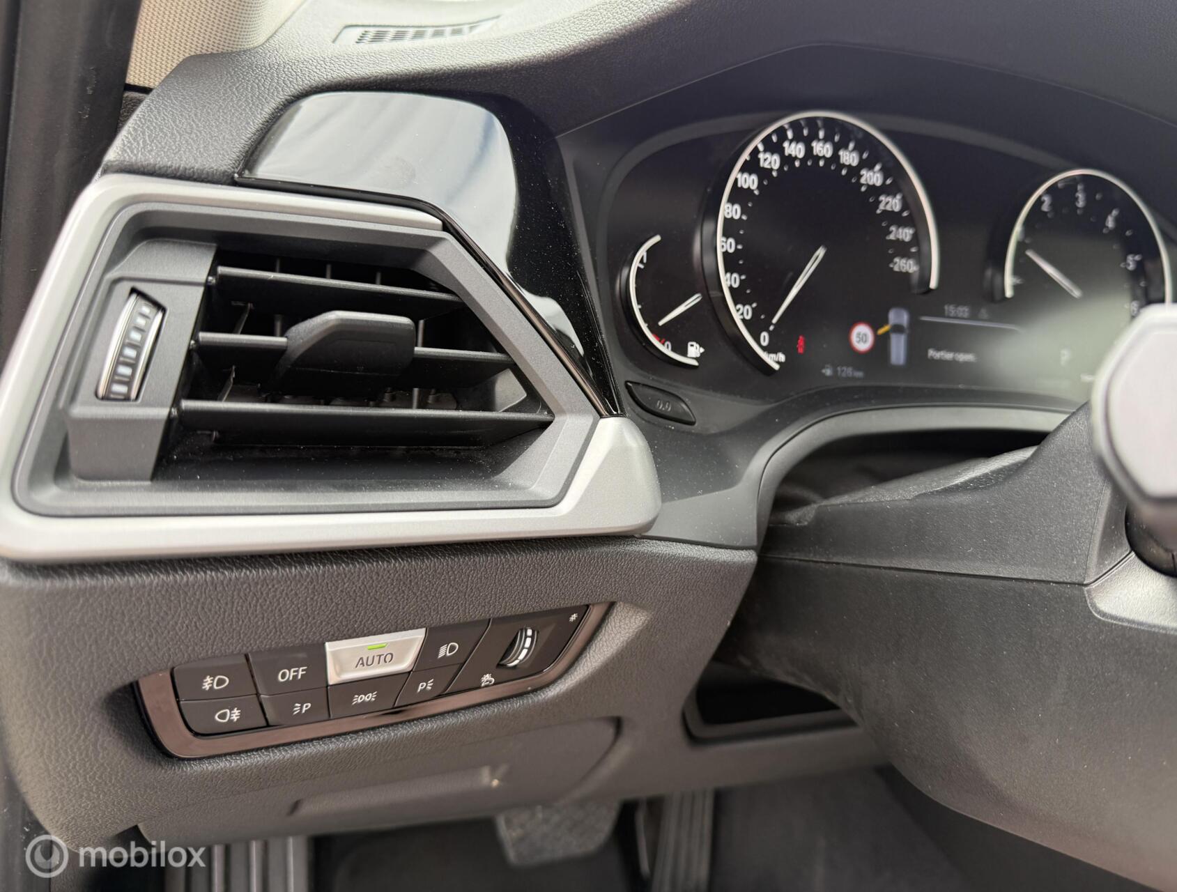Foto van BMW 320i