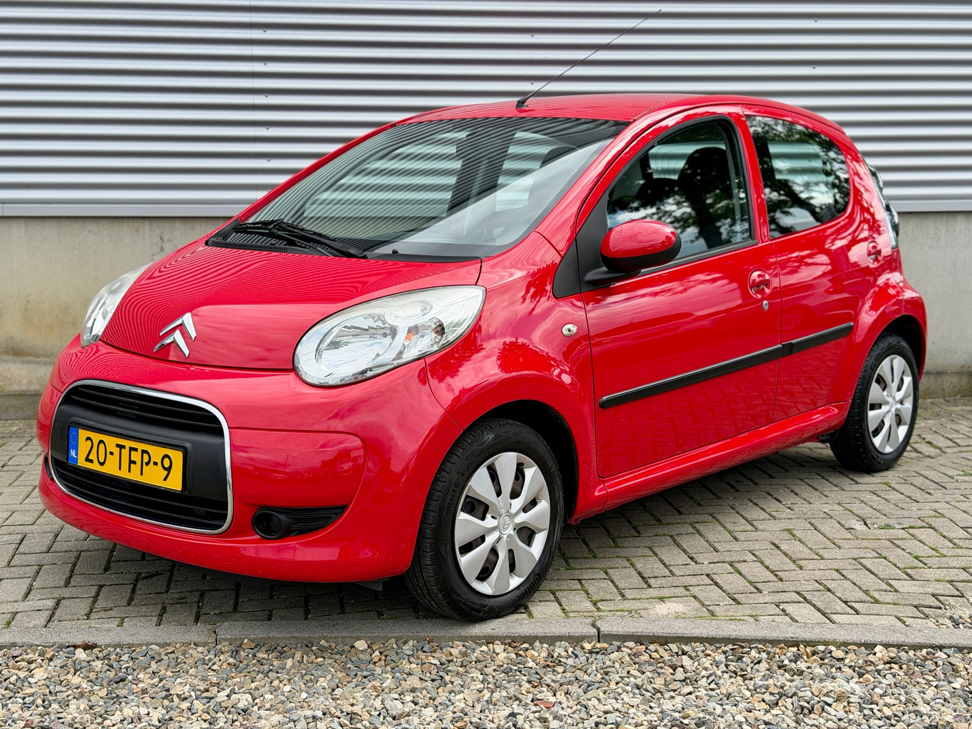Citroen Citroen C1 1.0-12V Selection [ Dealer oh, Airco, 5drs, 2e eig ] 2012 - voorkant