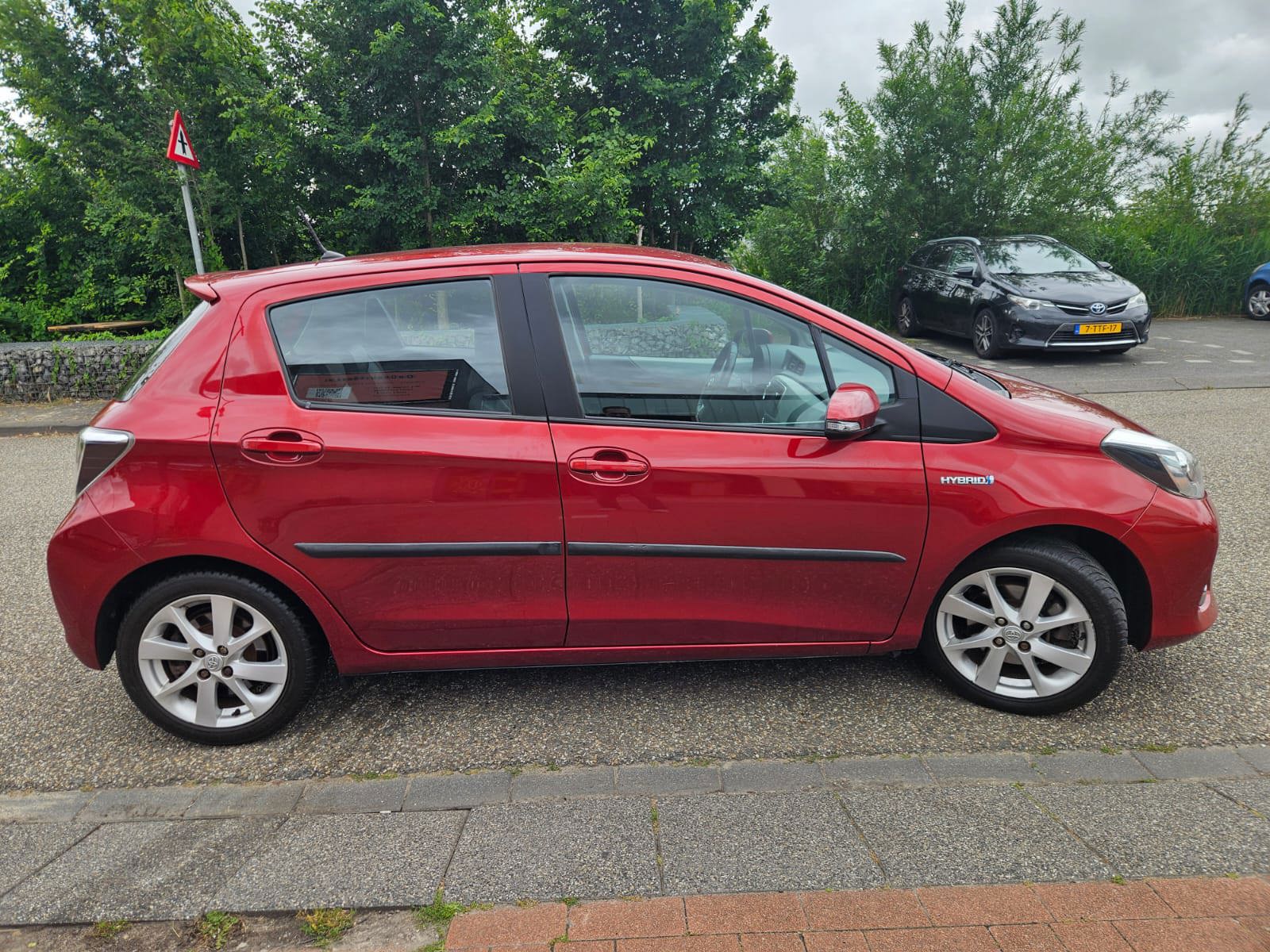 Foto van Toyota Toyota Yaris Hybrid