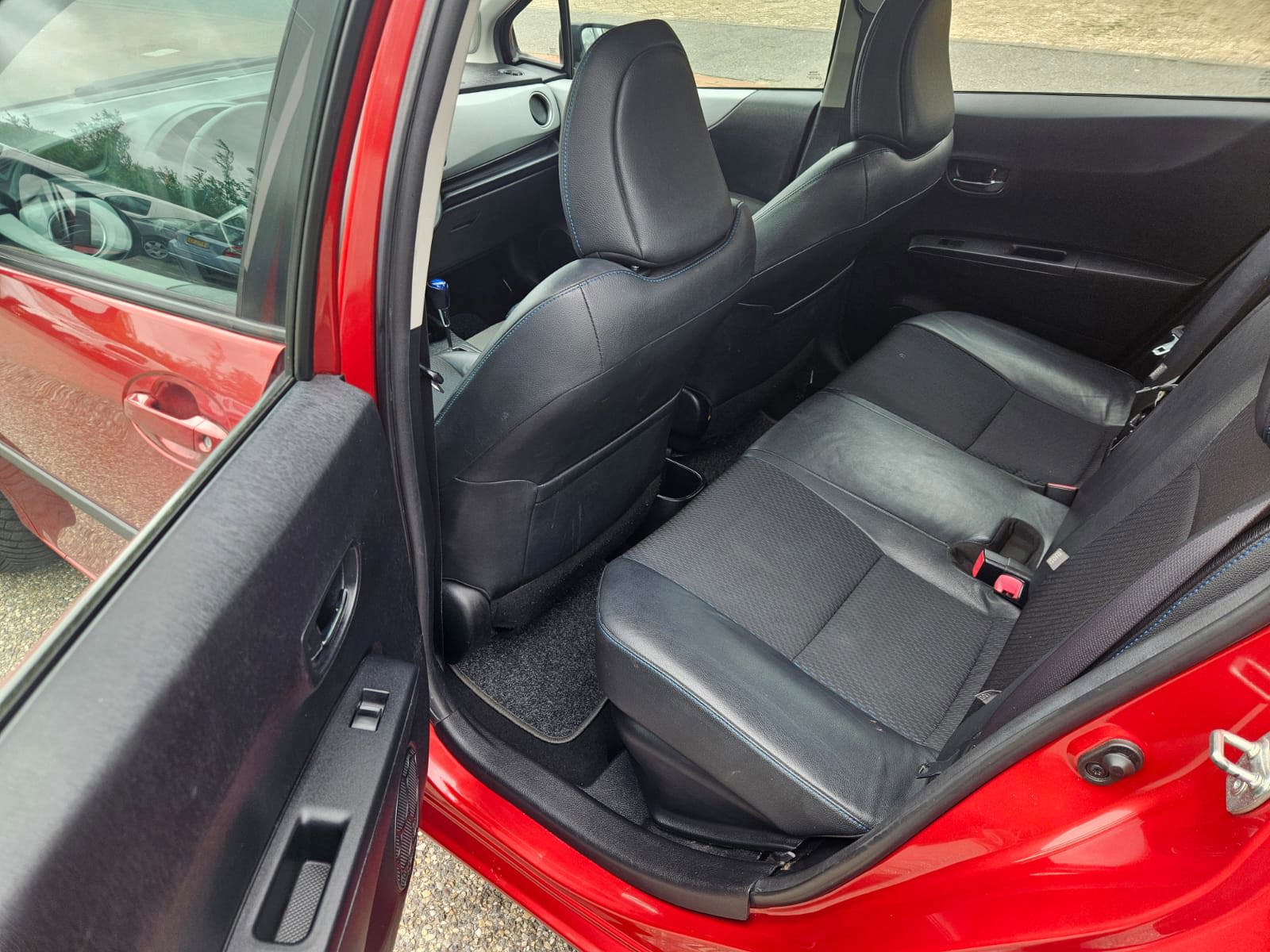 Foto van Toyota Toyota Yaris Hybrid