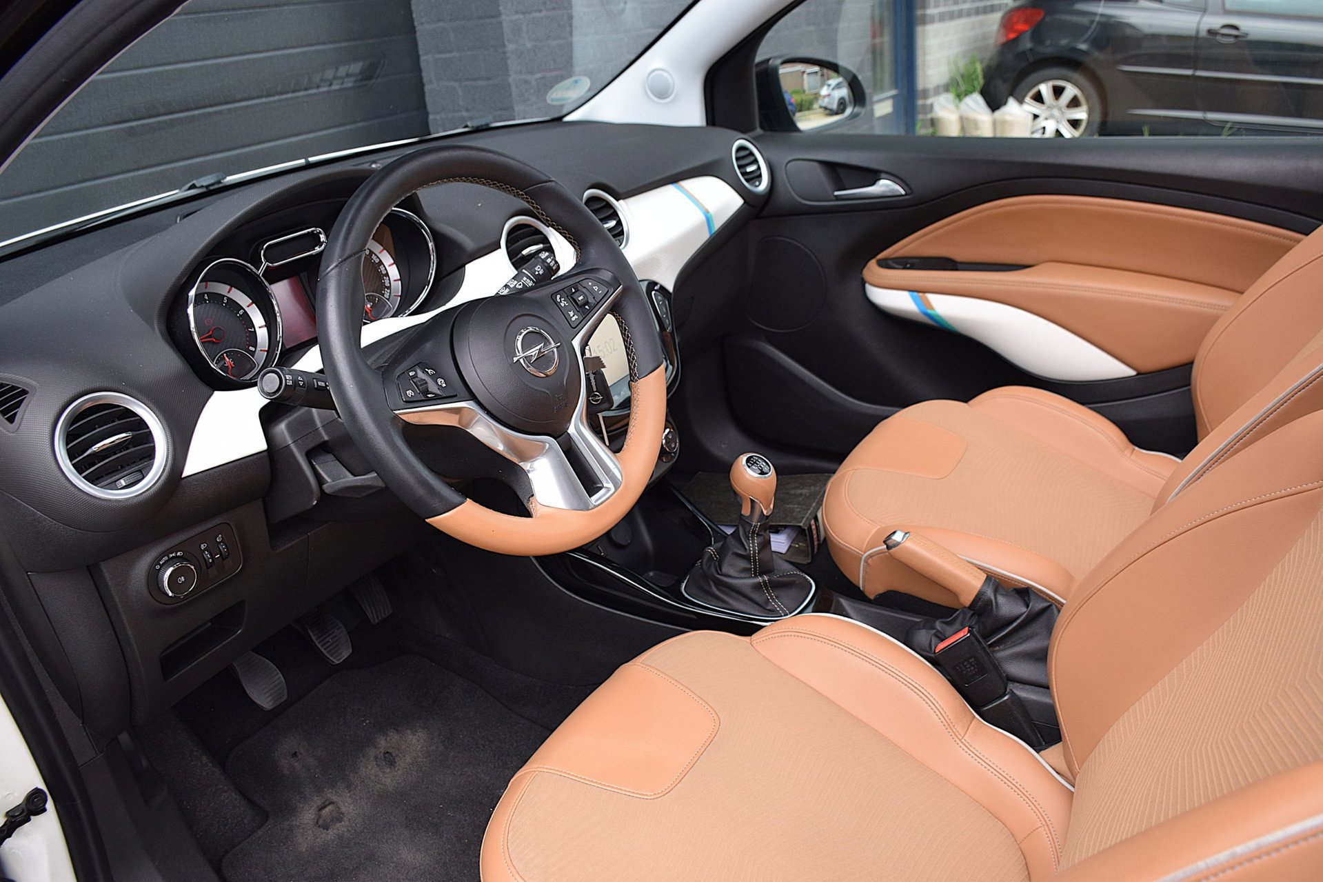 Foto van Opel Adam