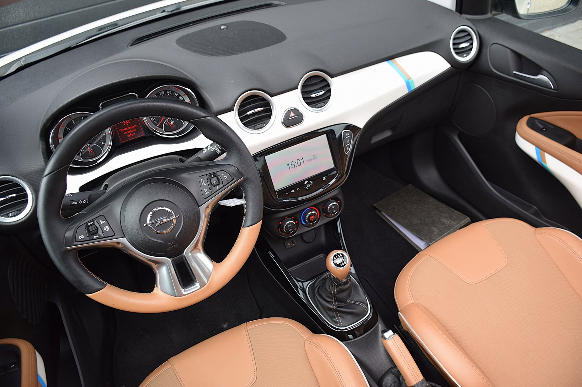 Foto van Opel Adam