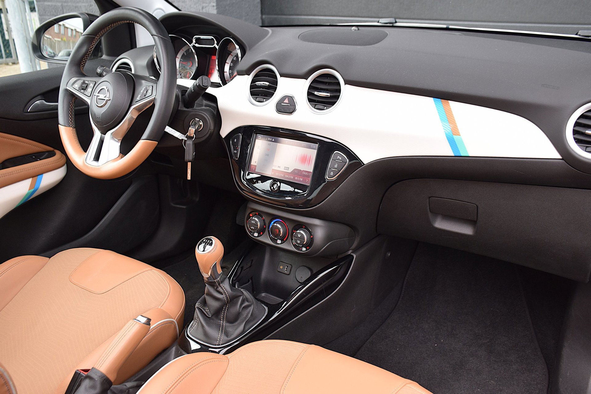 Foto van Opel Adam