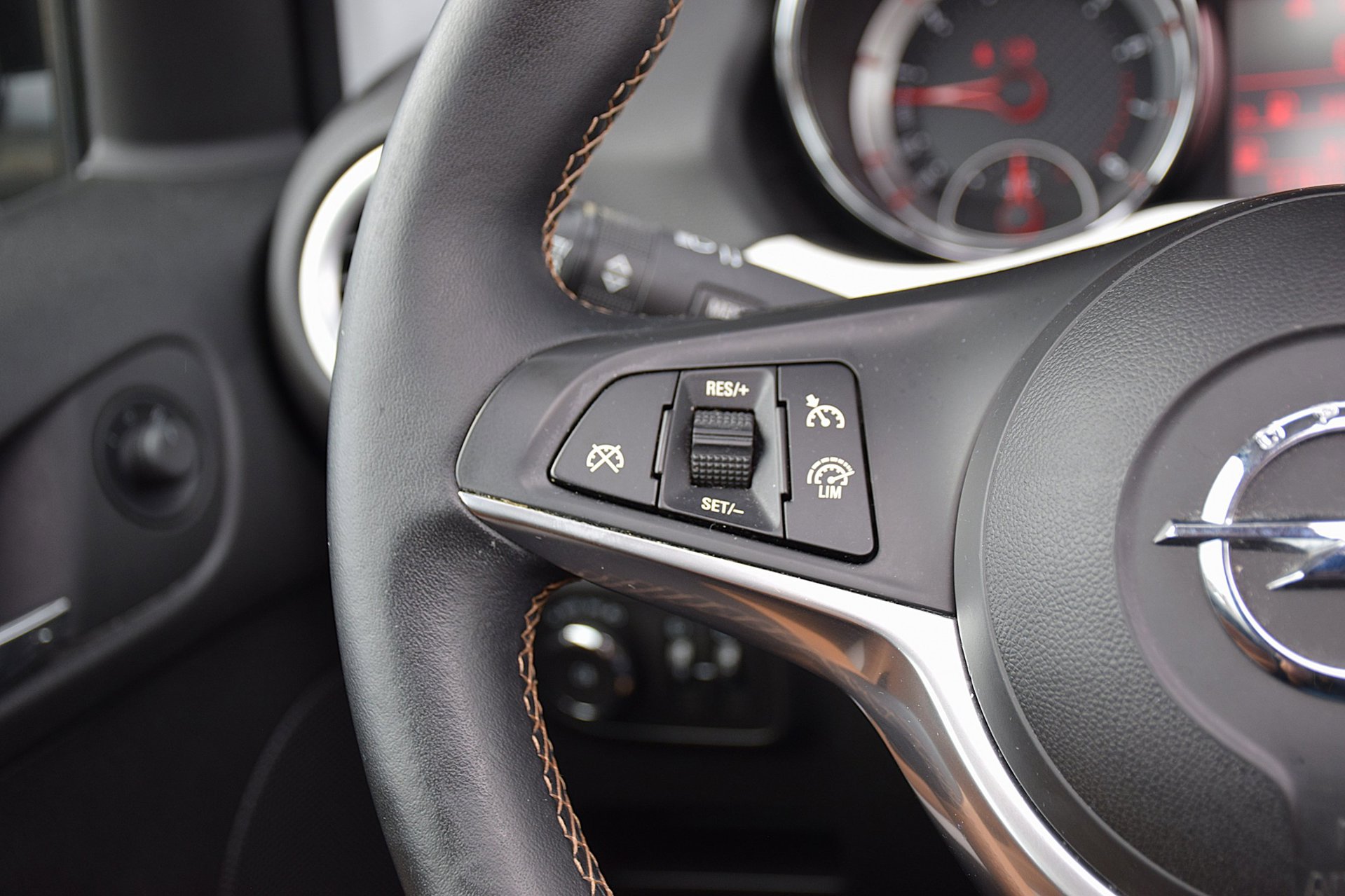Foto van Opel Adam