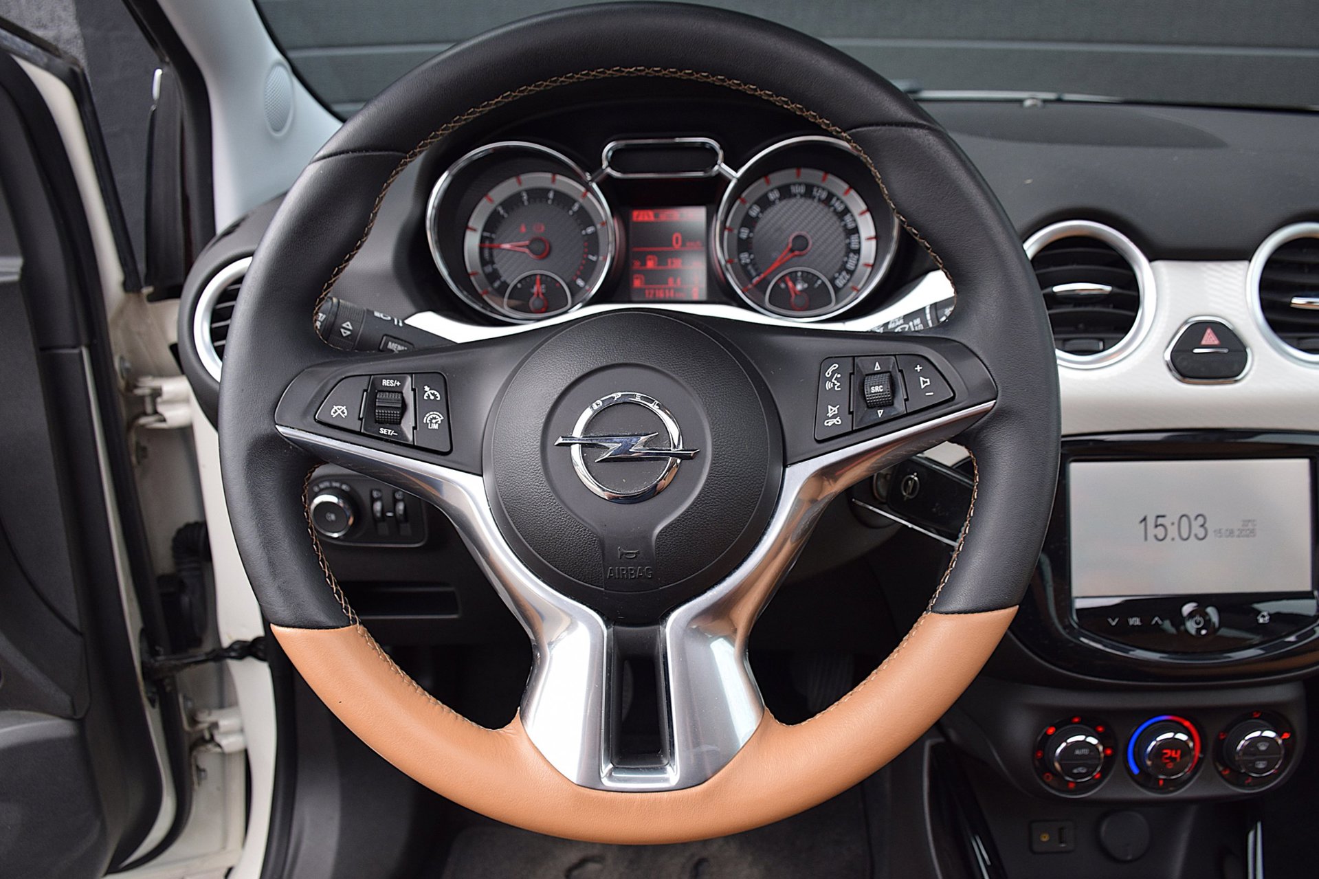 Foto van Opel Adam