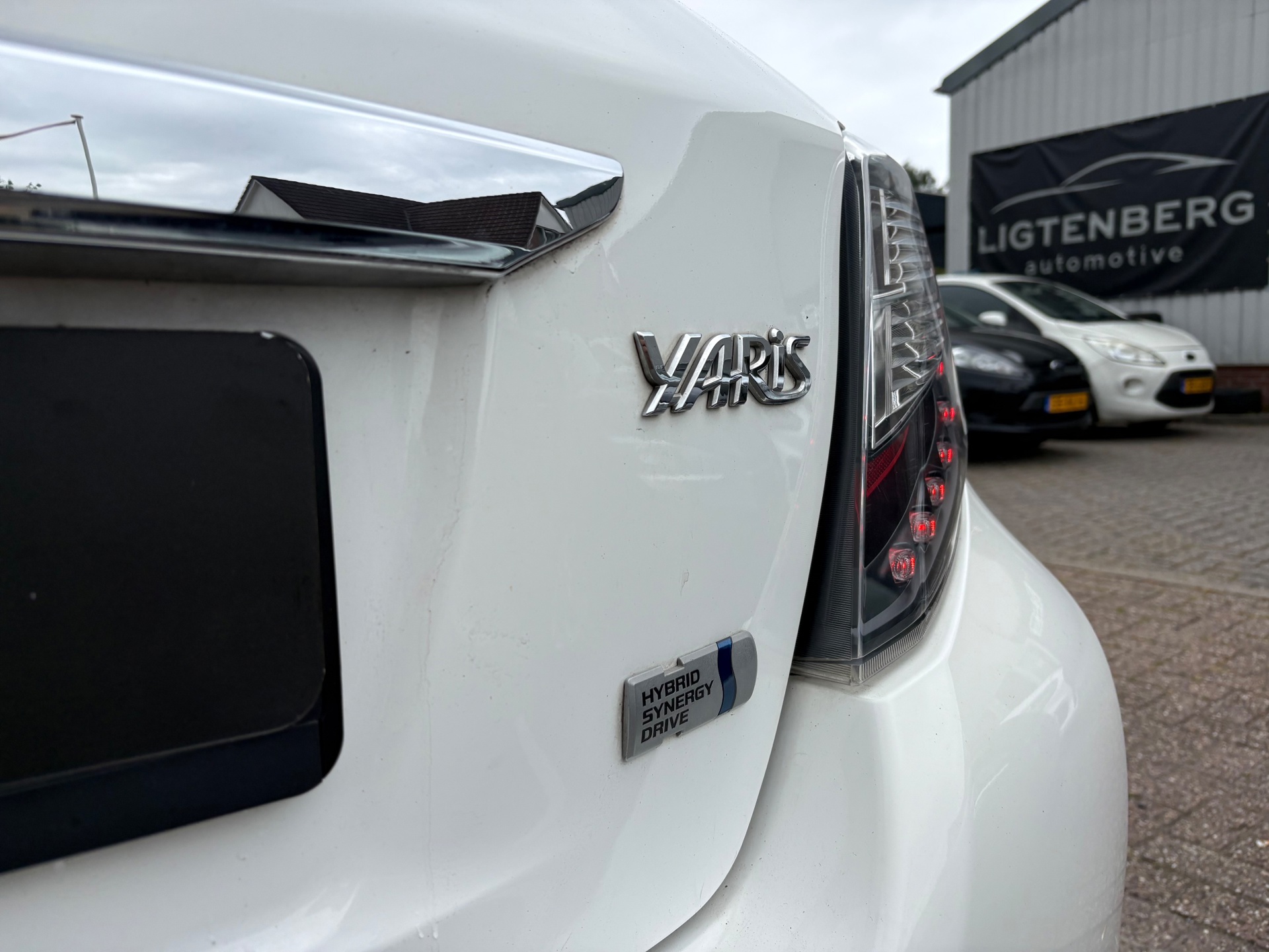 Foto van Toyota Toyota Yaris Hybrid