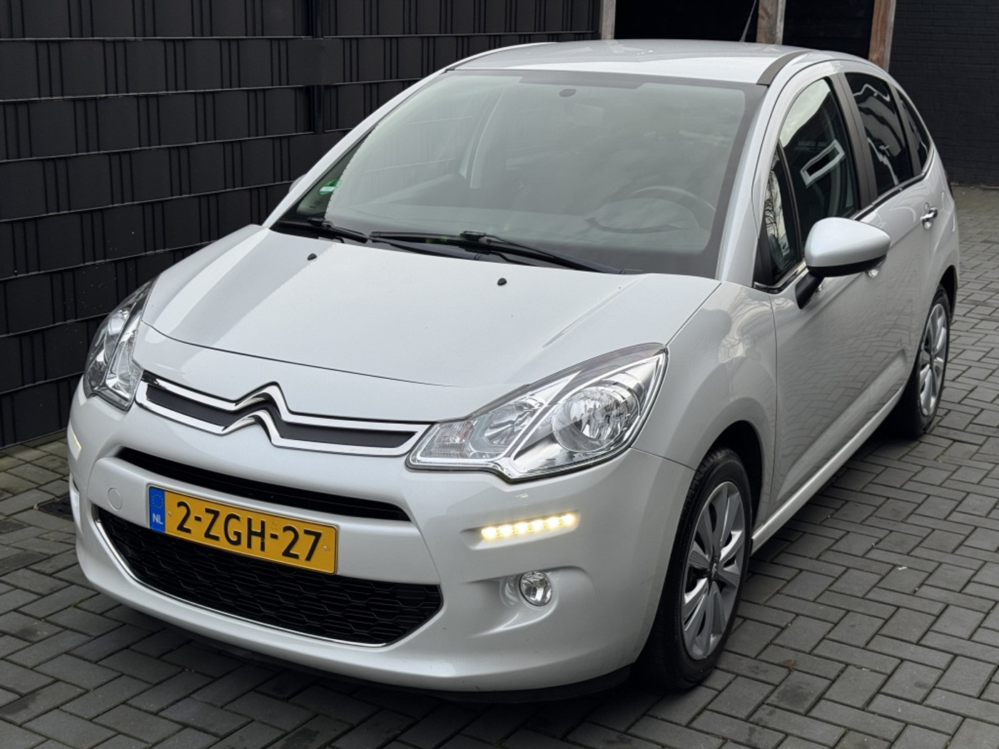 Citroen C3 1.2 PureT Collection| WIT| CLIMA| CRUISE| NIEUWE RIEM 2015 - voorkant