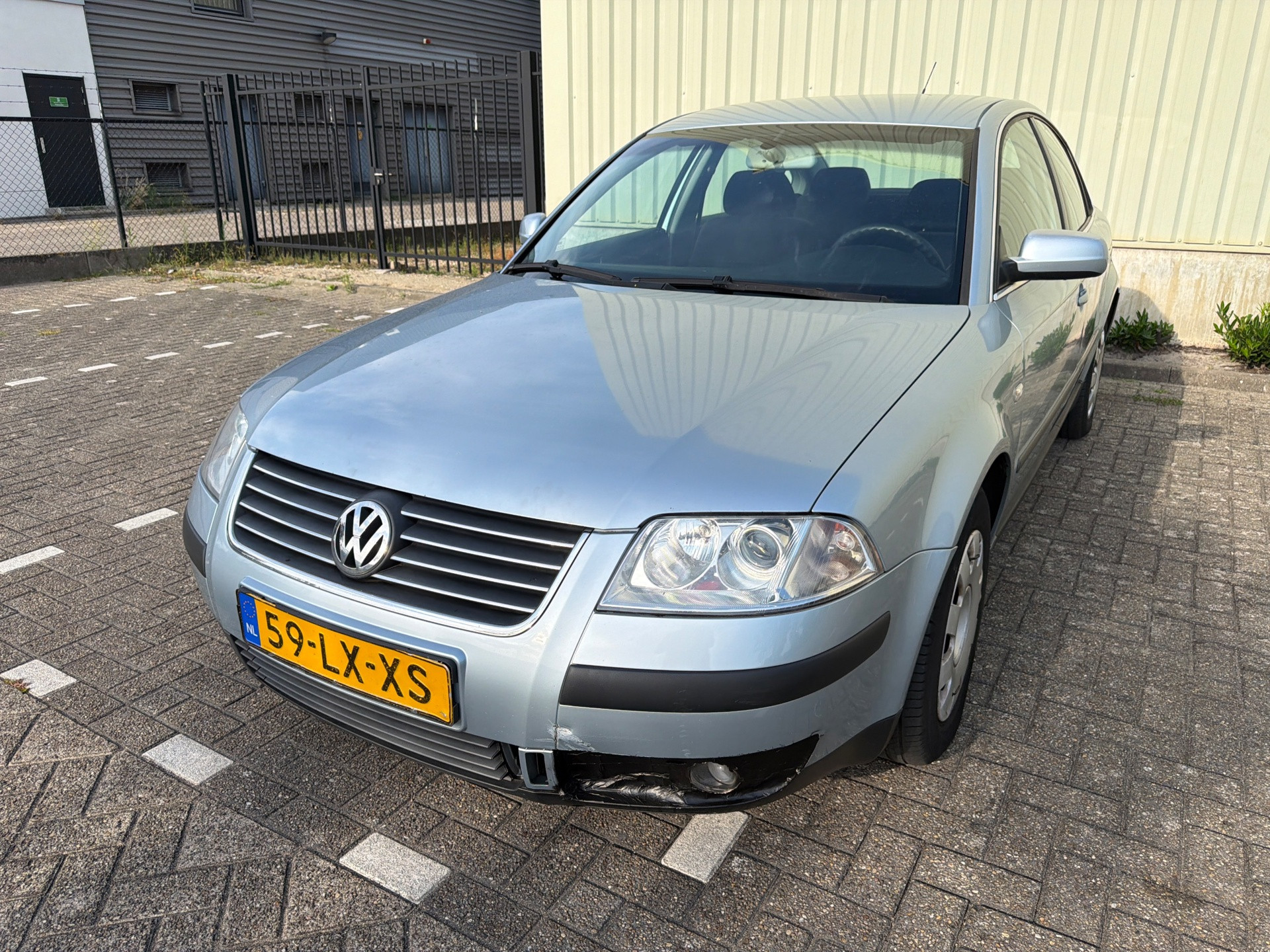 Volkswagen Passat 1.8 Turbo Automaat|Storing|Meeneemprijs 2003 - voorkant