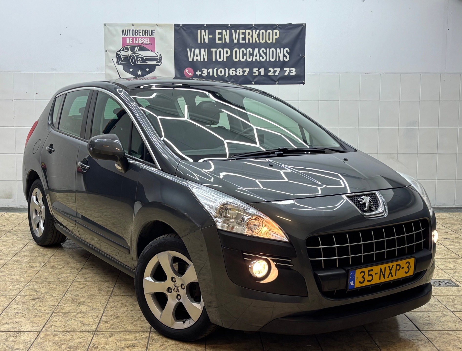 Peugeot 3008 1.6 THP ST 2011 - voorkant