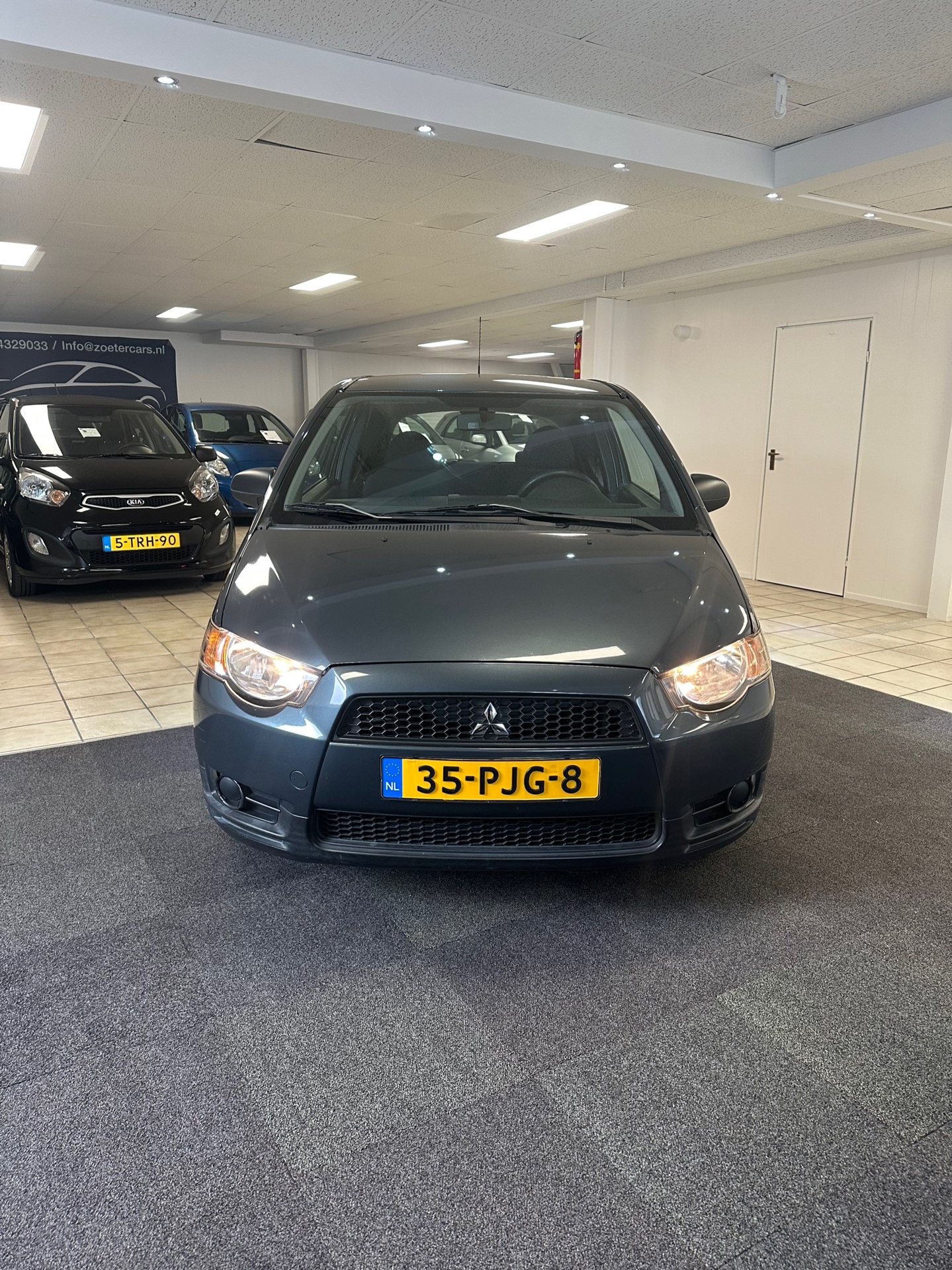Foto van Mitsubishi Mitsubishi Colt