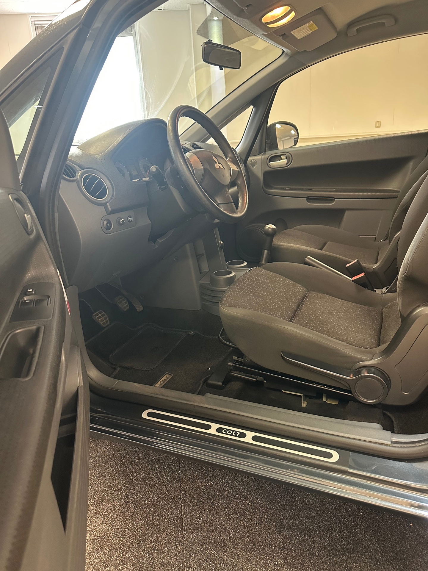 Foto van Mitsubishi Mitsubishi Colt