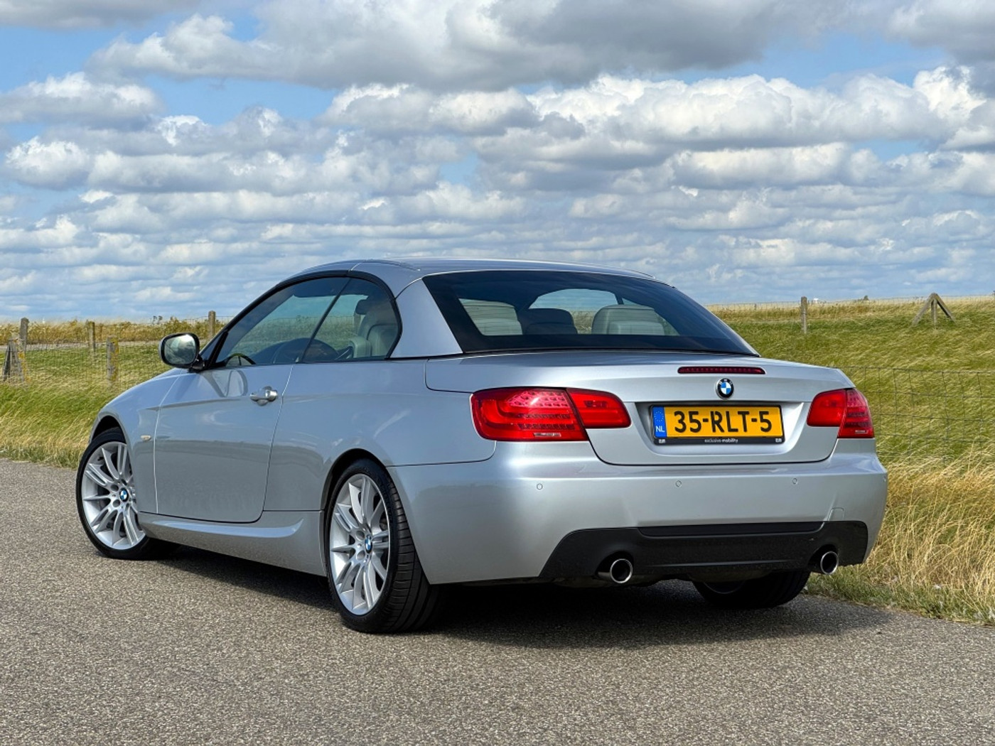 Foto van BMW 335i