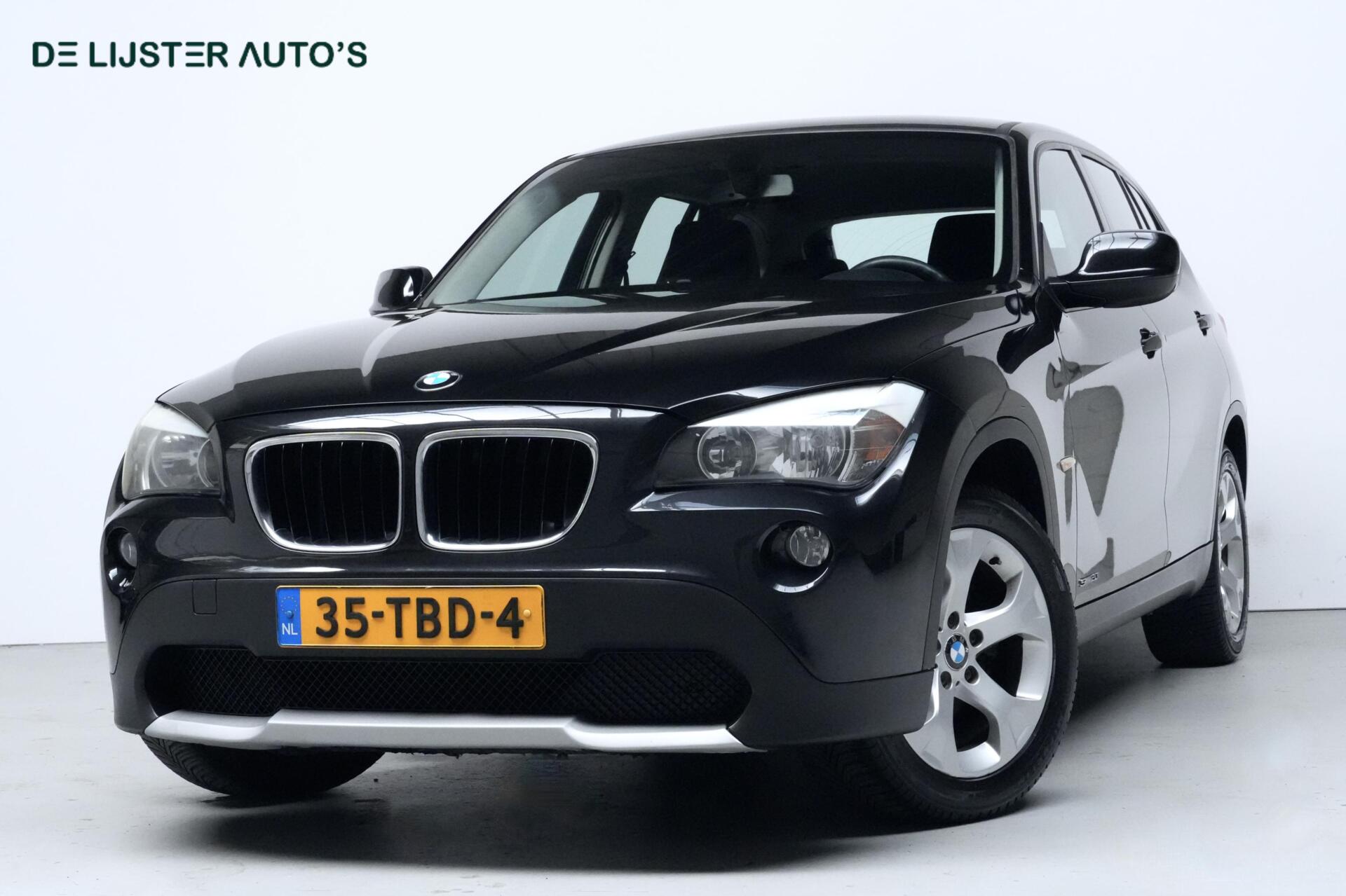 BMW X Reihe sDrive20i Business Sport Automaat 184 PK | Navigatie | Cruise | Trekhaak | Climate | Bluetooth | 2011 - voorkant