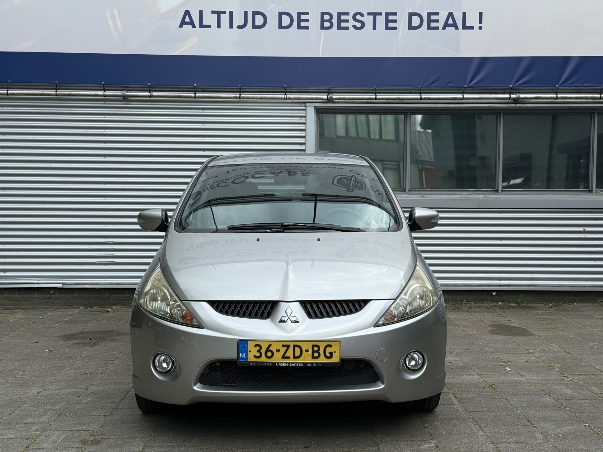 Foto van Mitsubishi Mitsubishi Grandis