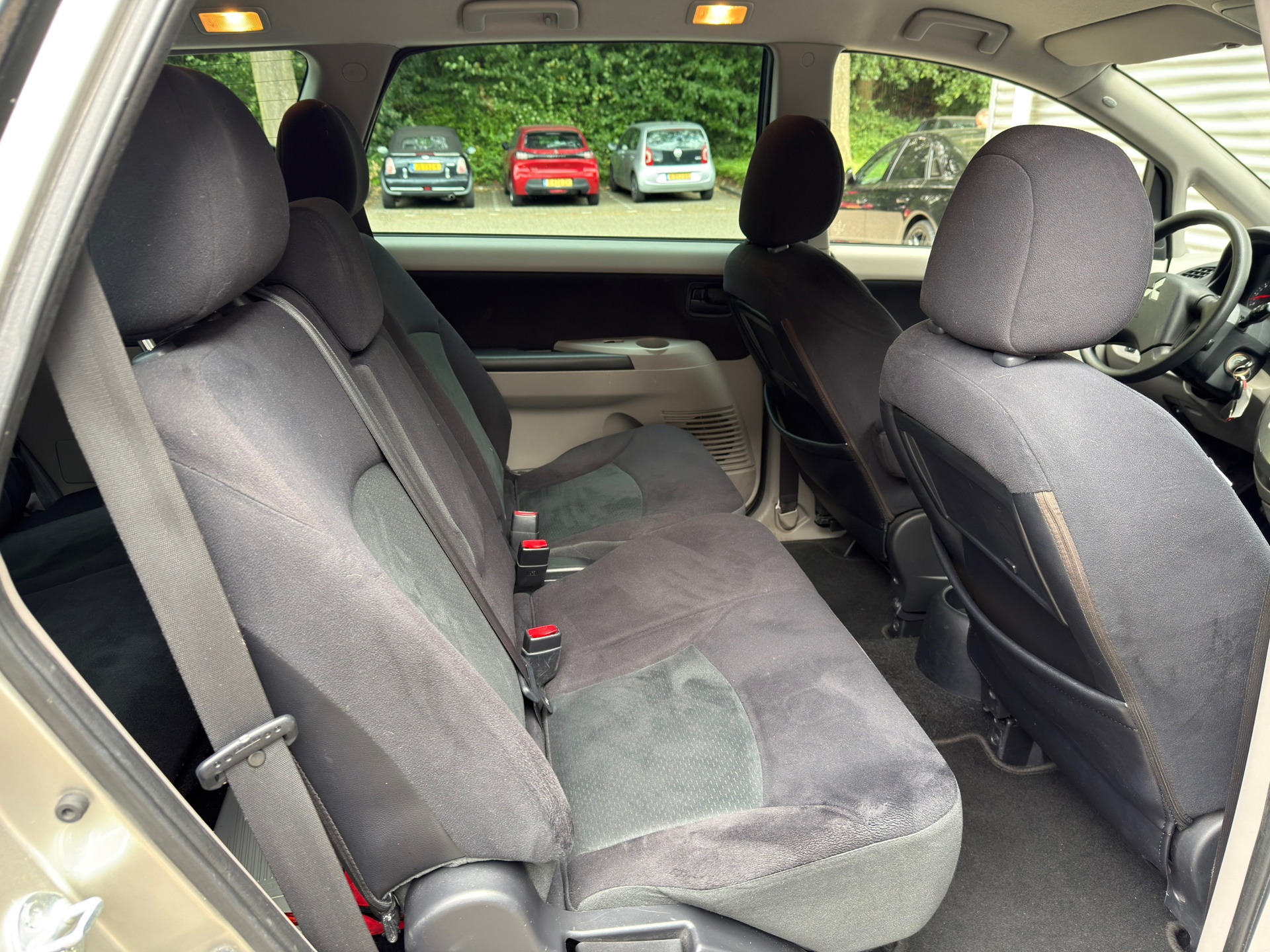Foto van Mitsubishi Mitsubishi Grandis