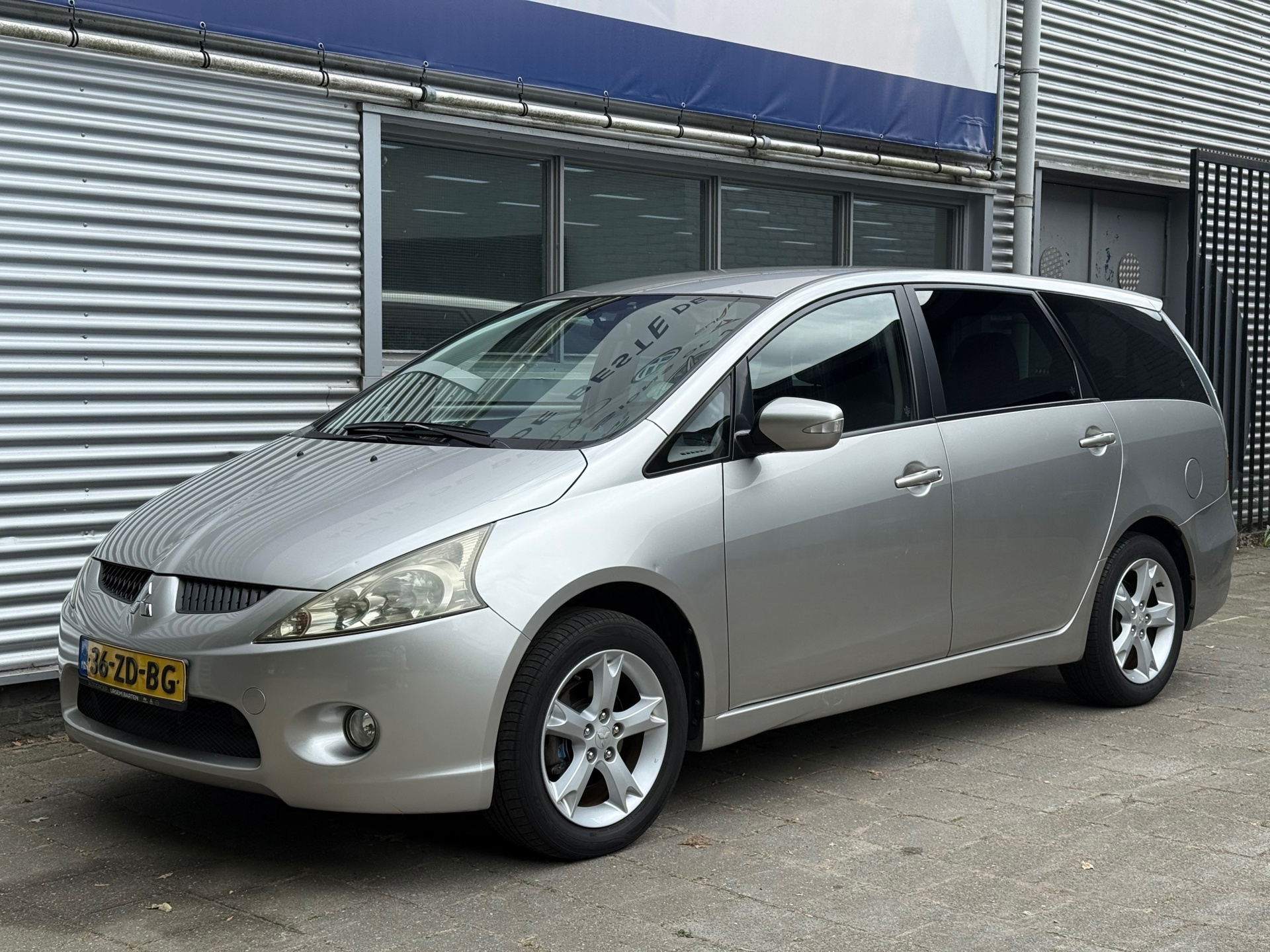 Foto van Mitsubishi Mitsubishi Grandis