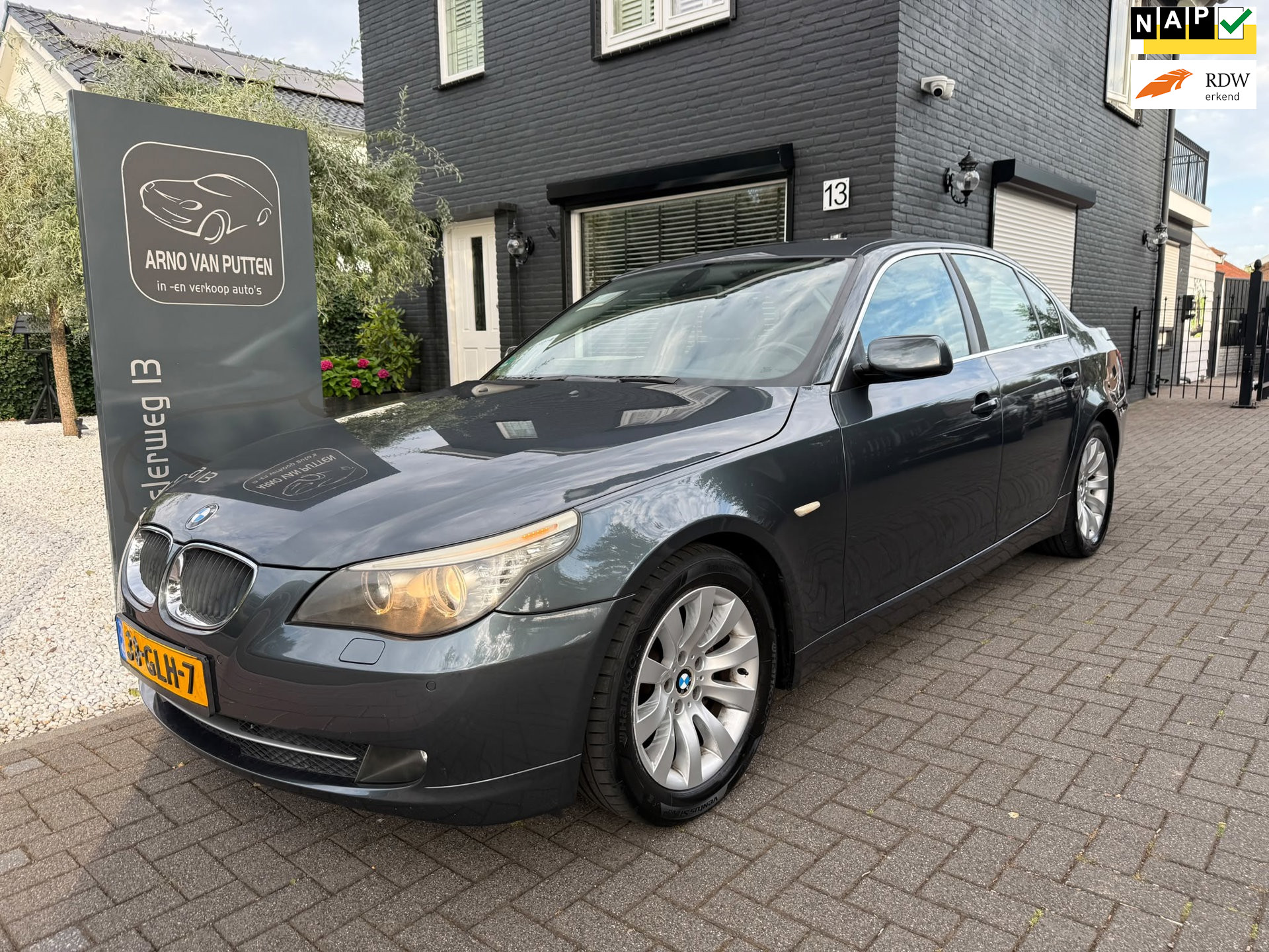 BMW 5er Reihe 520d Corporate Lease Business Line 2008 - voorkant