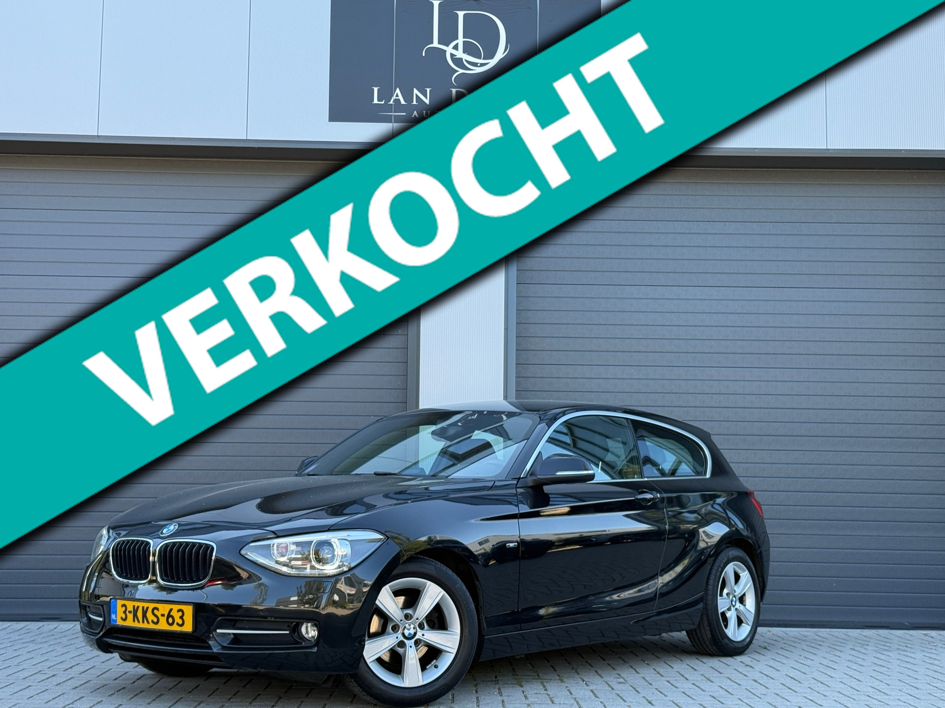 BMW 116i 116i EDE Business Sport / APK / LAGE KM / NAVI 2013 - voorkant