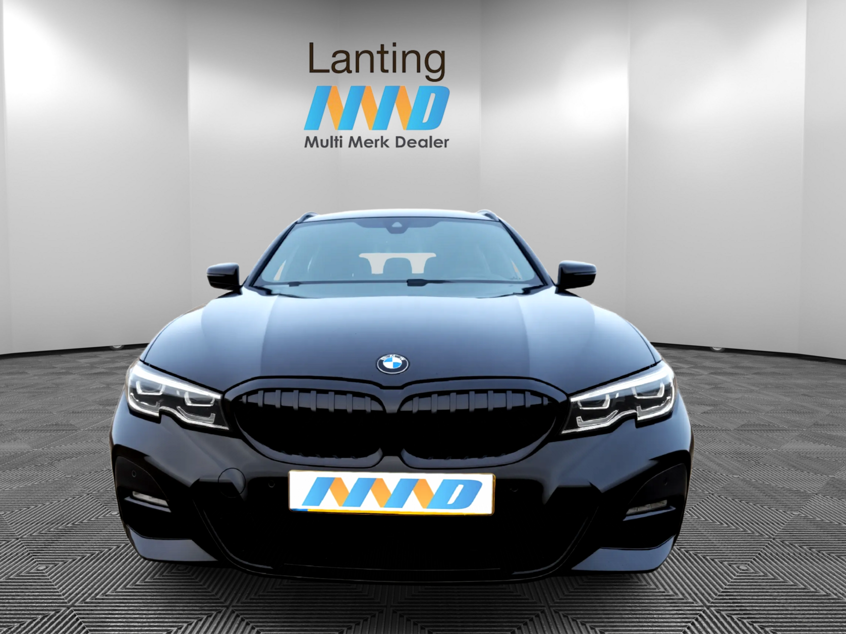 Foto van BMW 330i