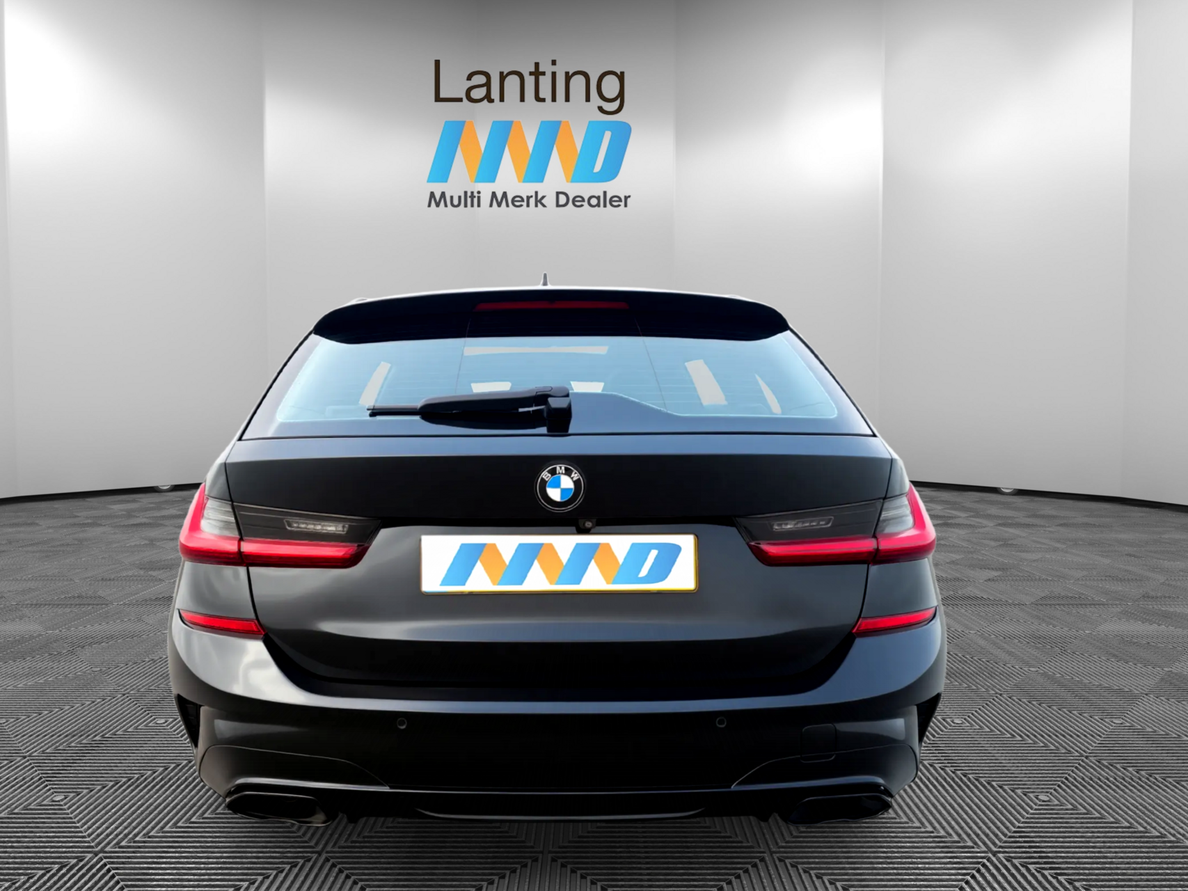 Foto van BMW 330i